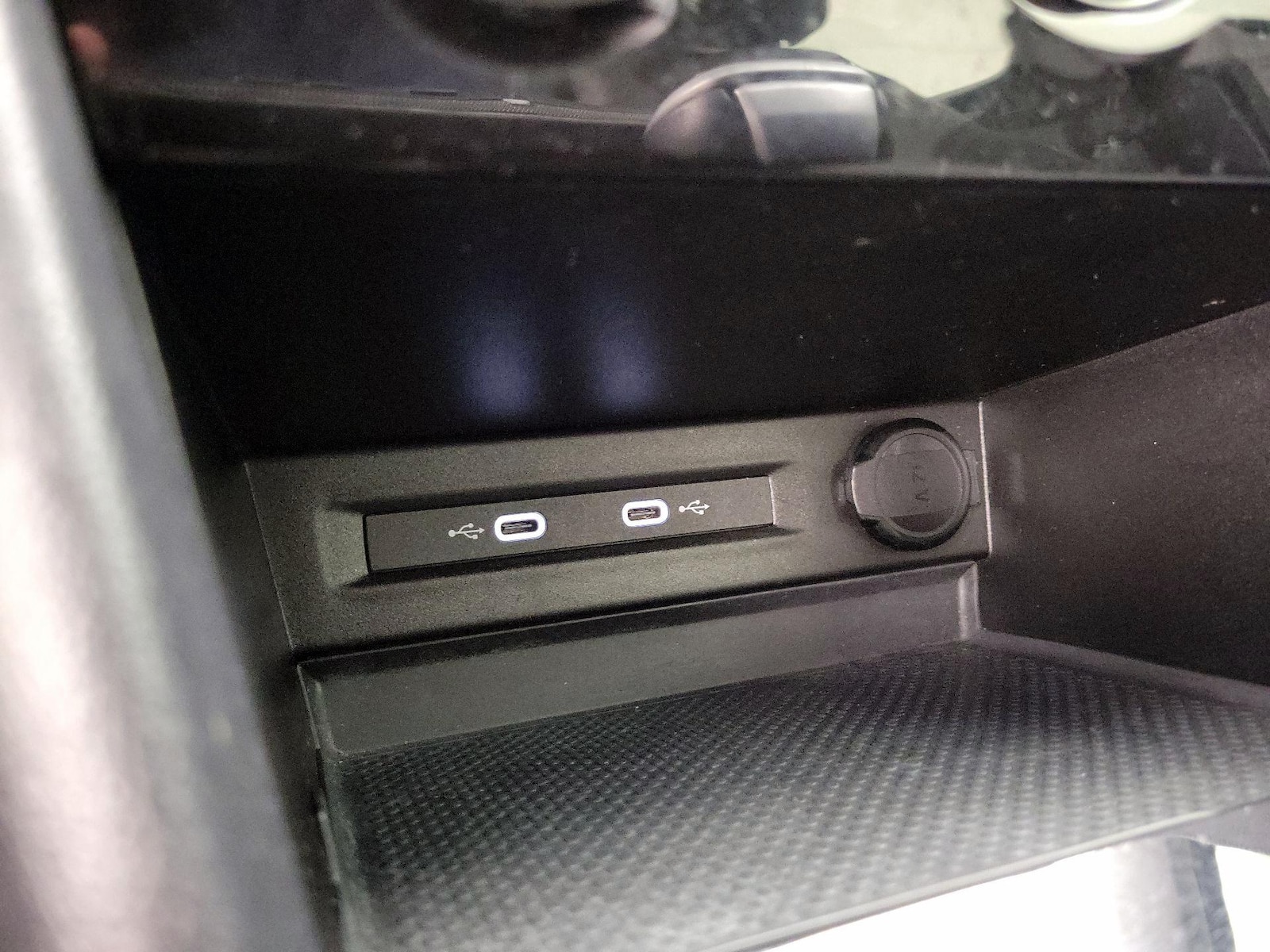 2024 Volkswagen Taos S - Photo 20