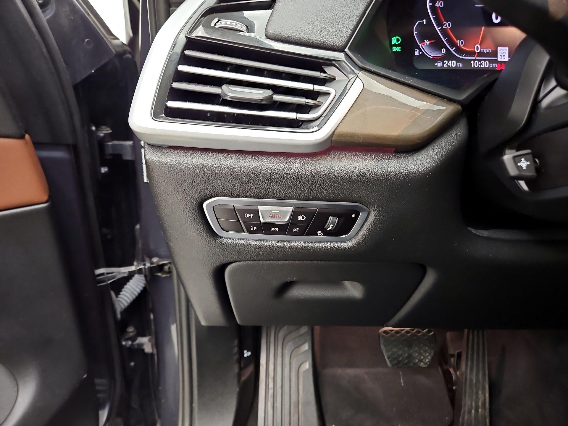 Thumbnail: 2022 BMW X5 - 13