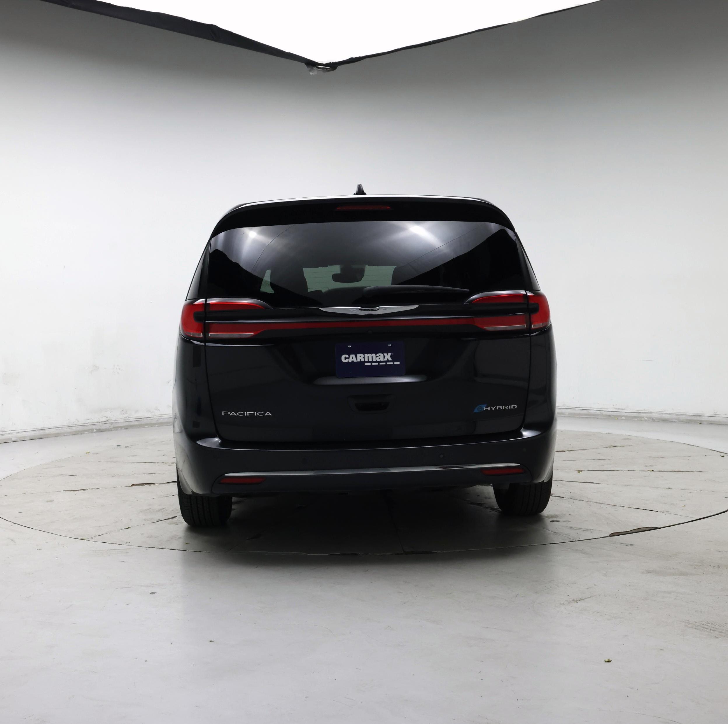 Thumbnail: 2024 Chrysler Pacifica - 6