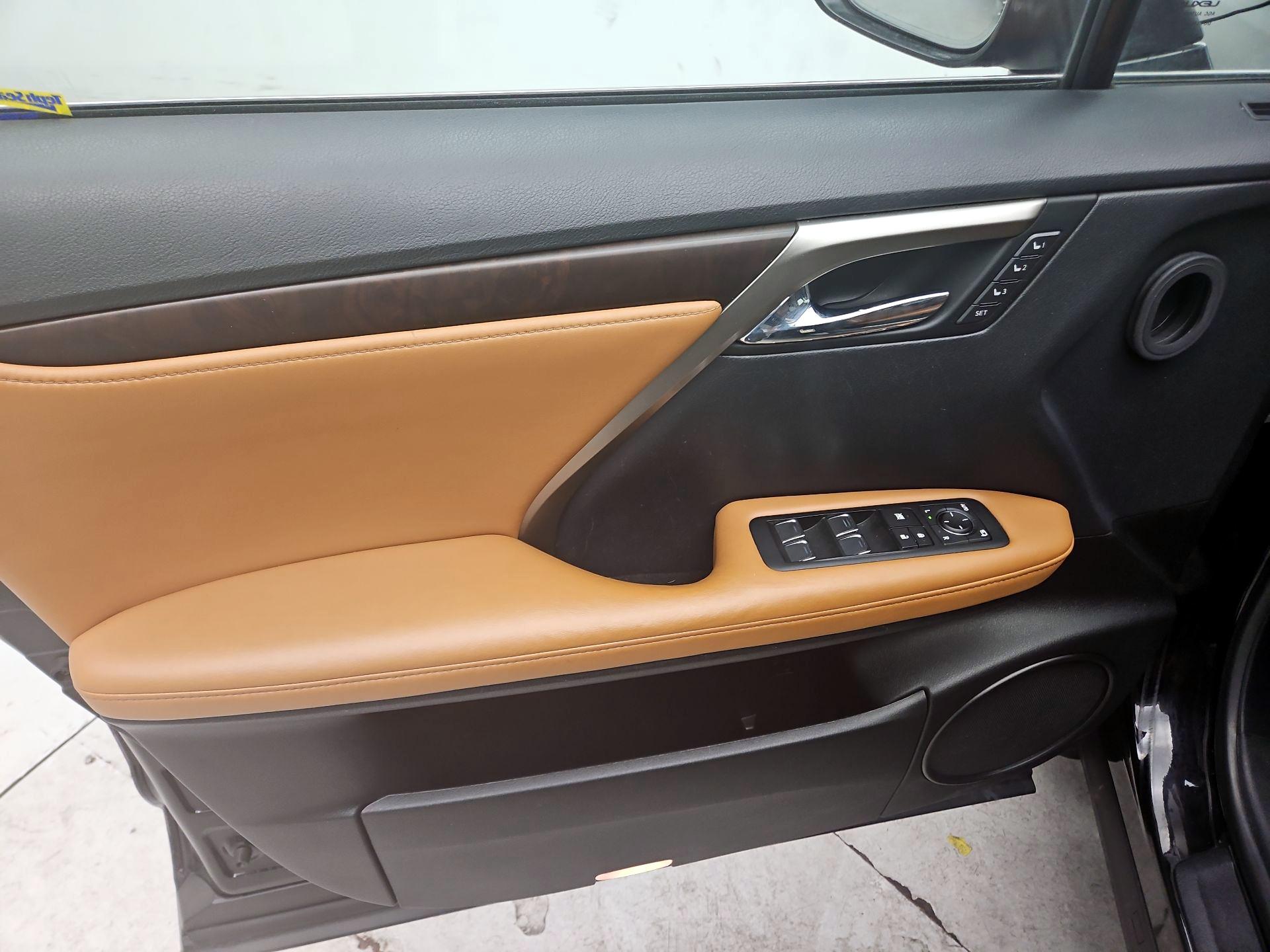 Thumbnail: 2021 Lexus RX - 12