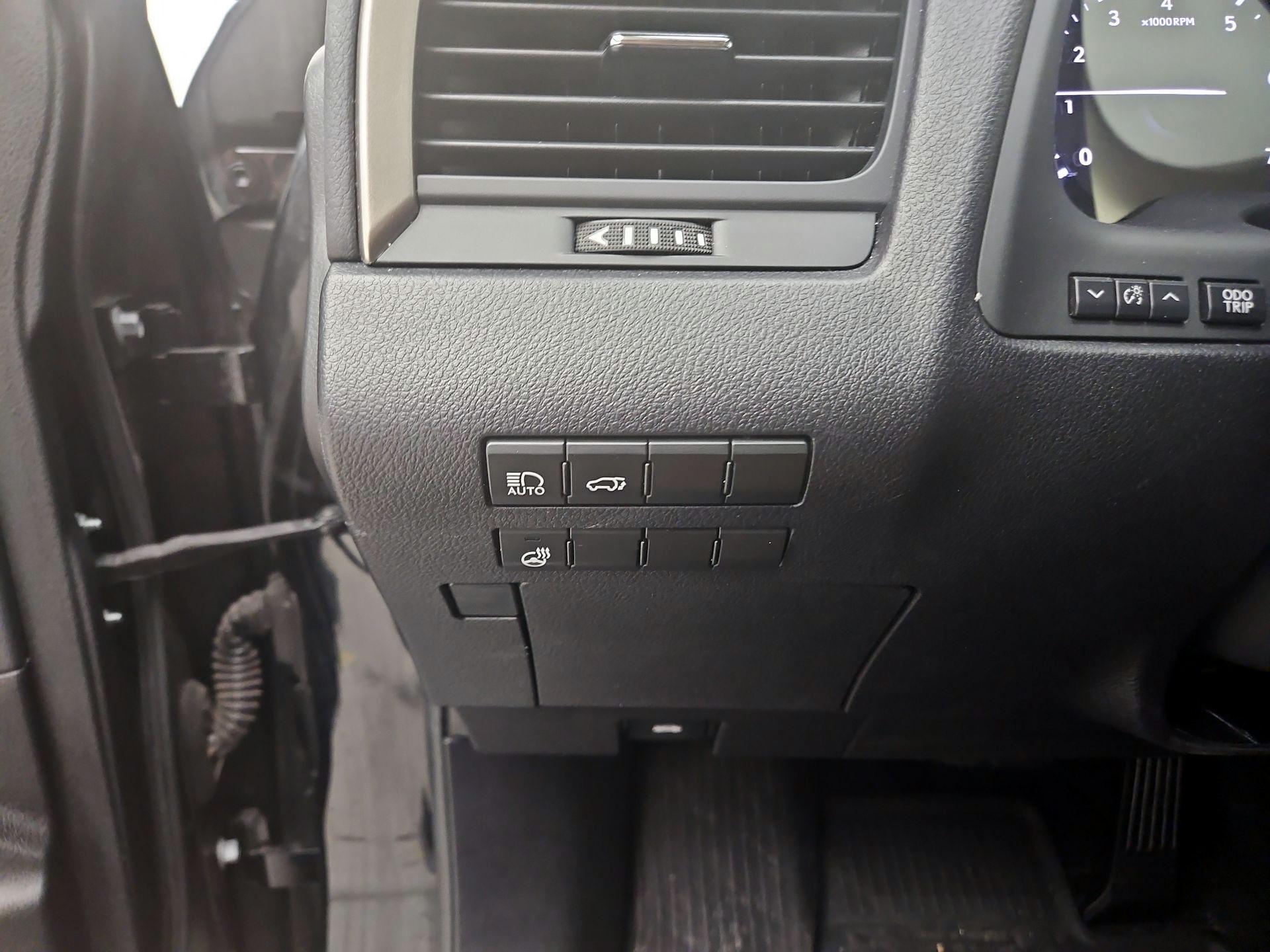 Thumbnail: 2021 Lexus RX - 13