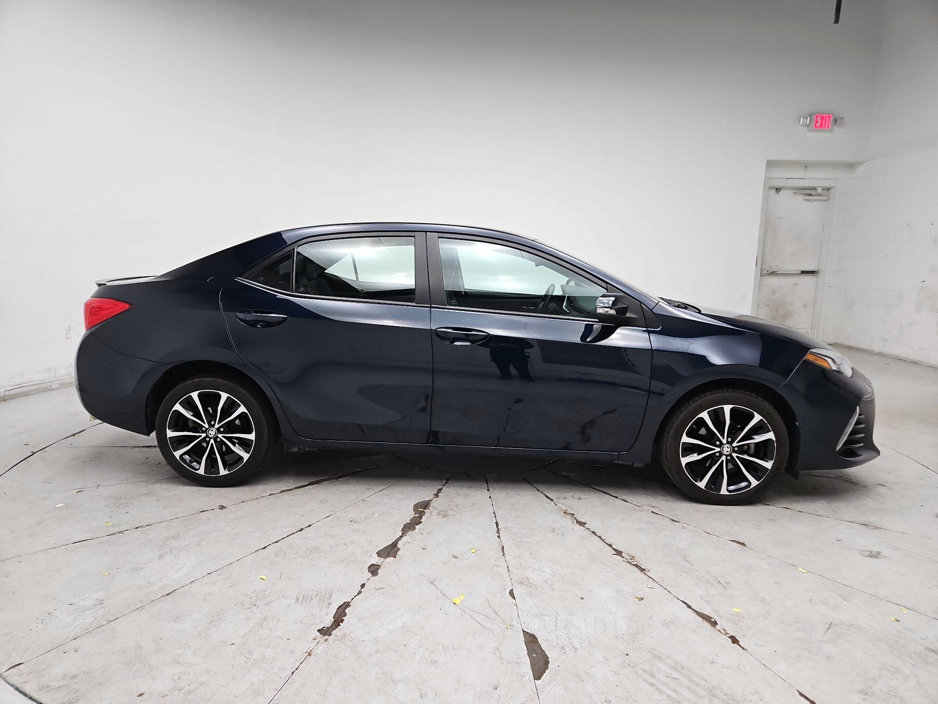Thumbnail: 2019 Toyota Corolla - 4