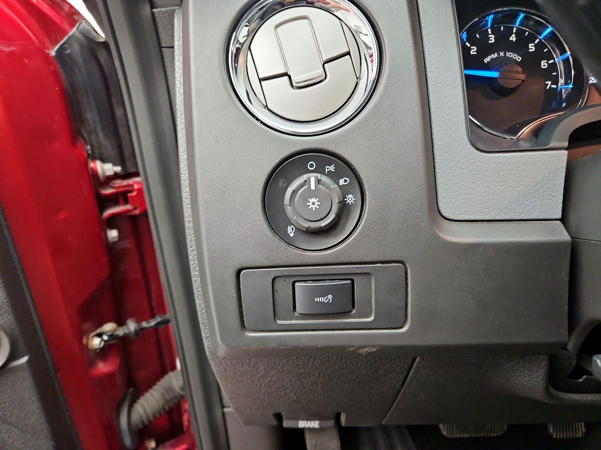 Thumbnail: 2014 Ford F-150 - 13