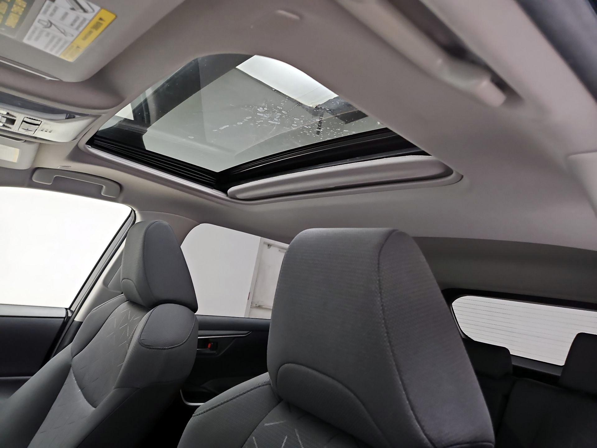 Thumbnail: 2023 Toyota RAV4 - 18