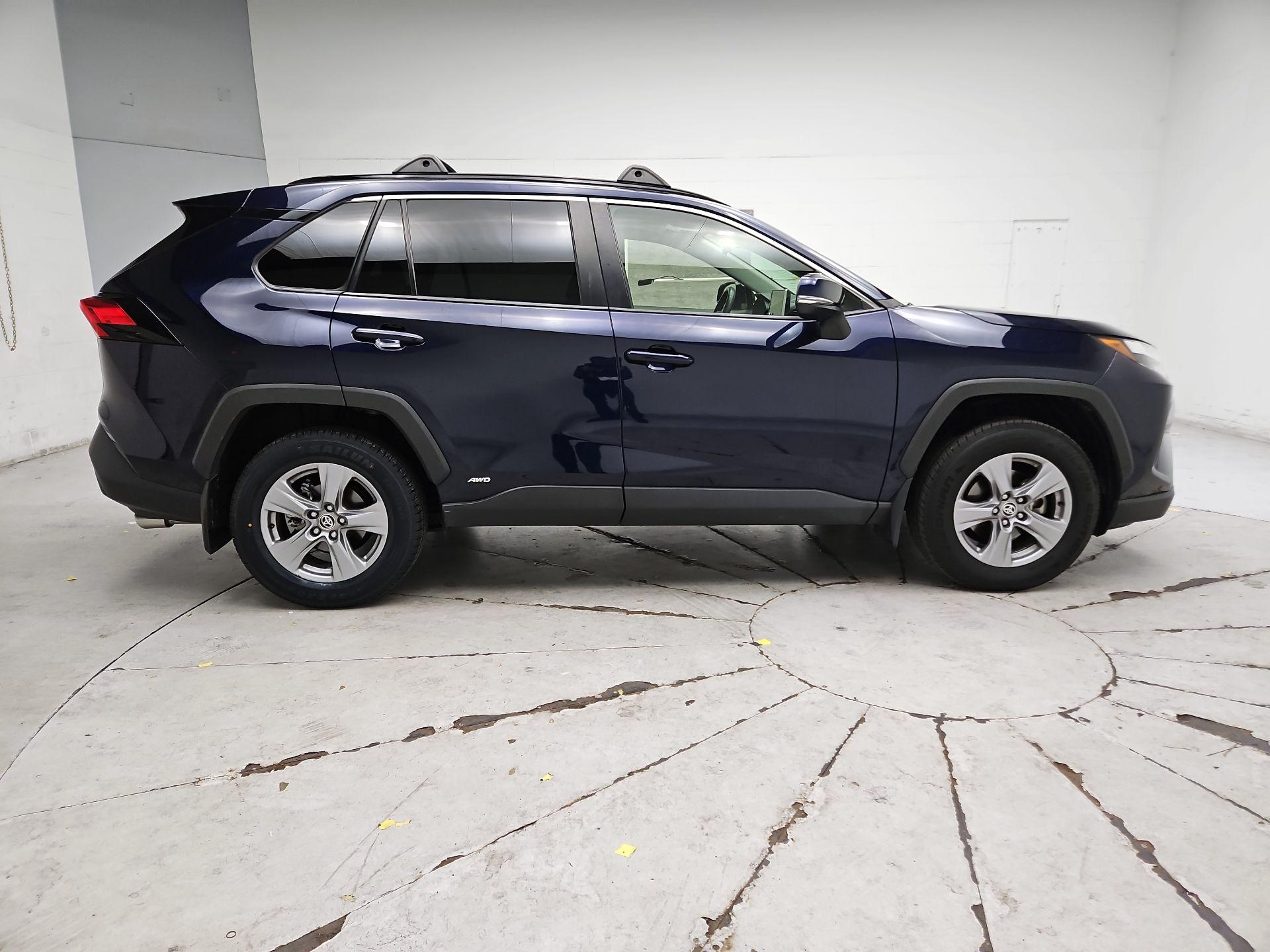 Thumbnail: 2023 Toyota RAV4 - 4