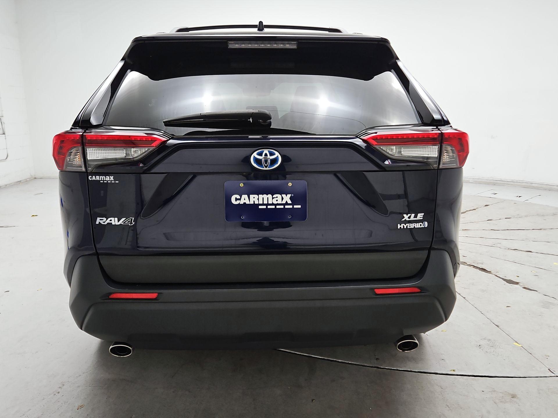 Thumbnail: 2023 Toyota RAV4 - 6