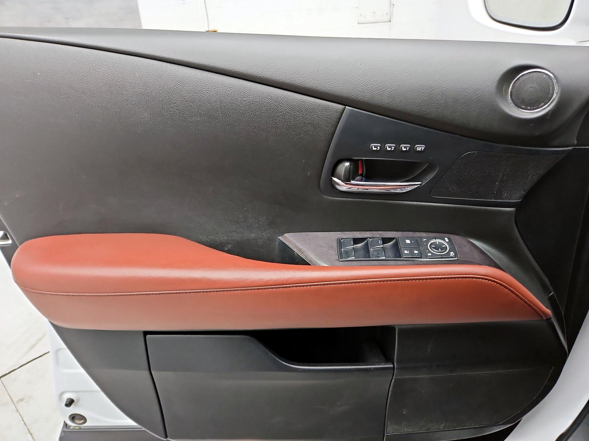 Thumbnail: 2015 Lexus RX - 10