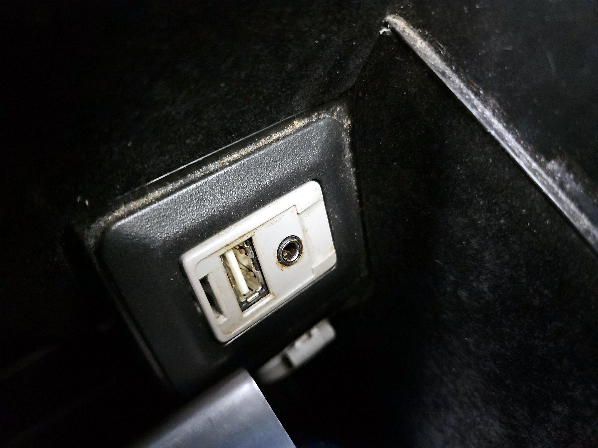 Thumbnail: 2015 Lexus RX - 17