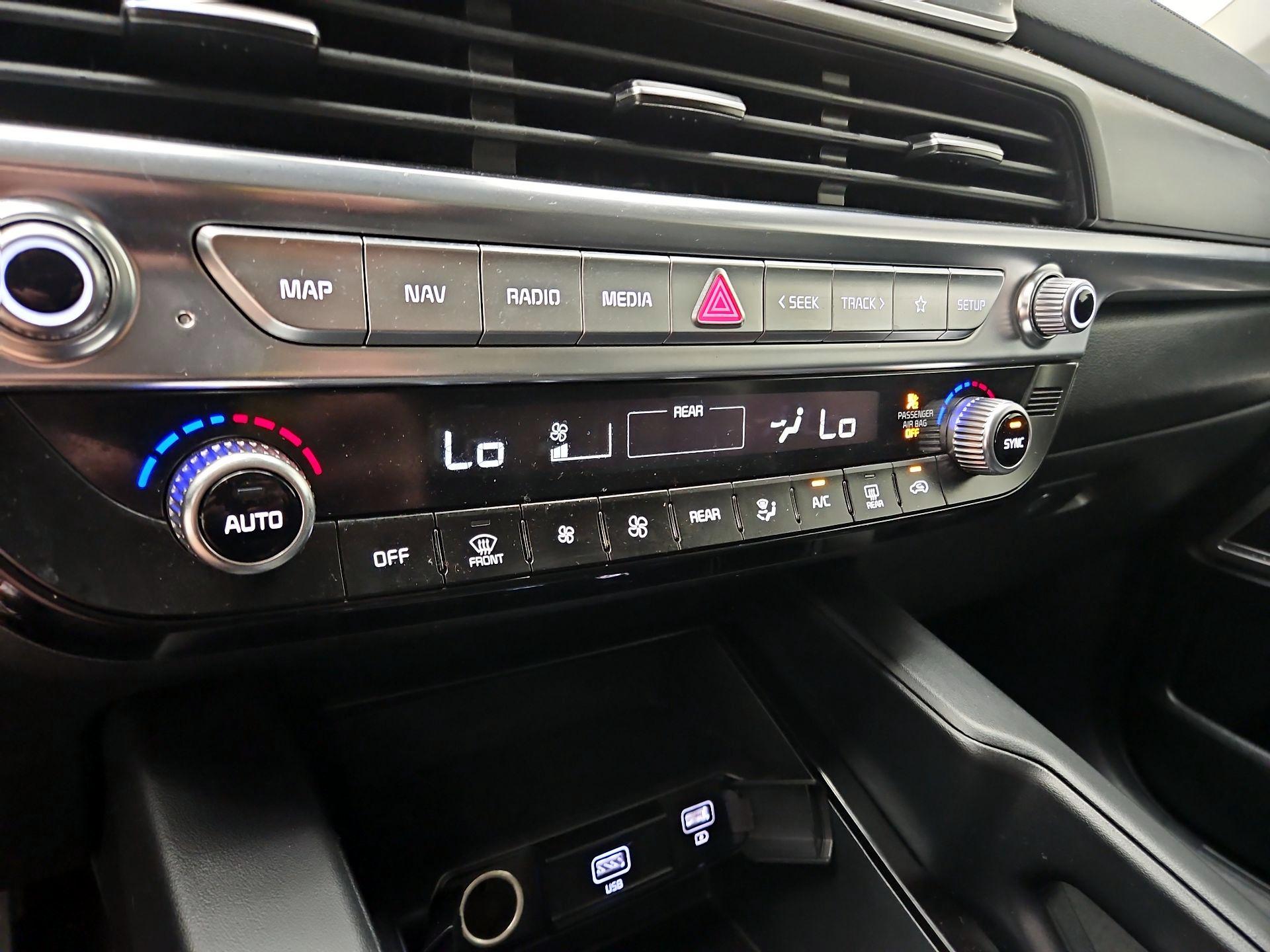 Thumbnail: 2022 Kia Telluride - 15