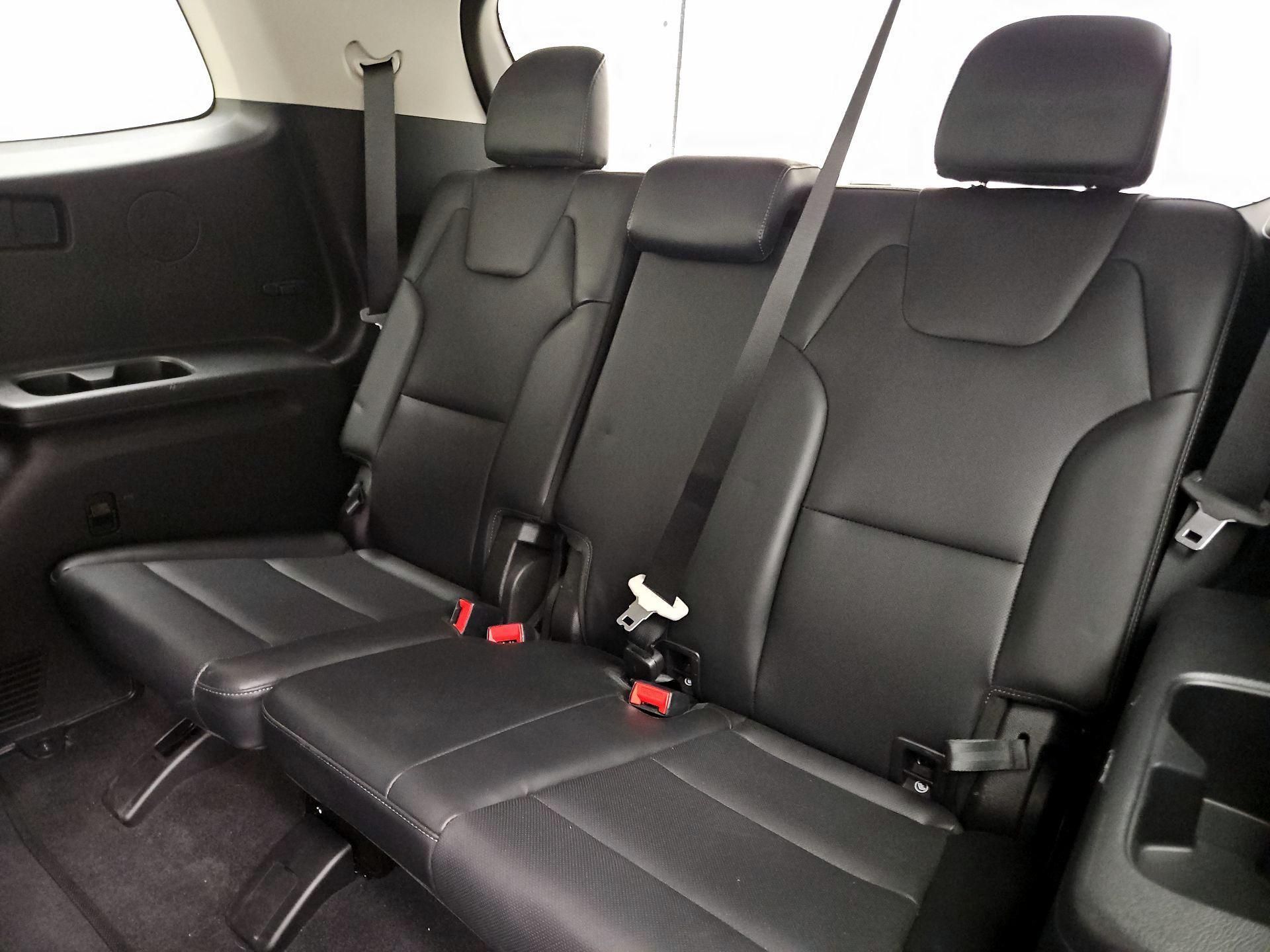 Thumbnail: 2022 Kia Telluride - 19