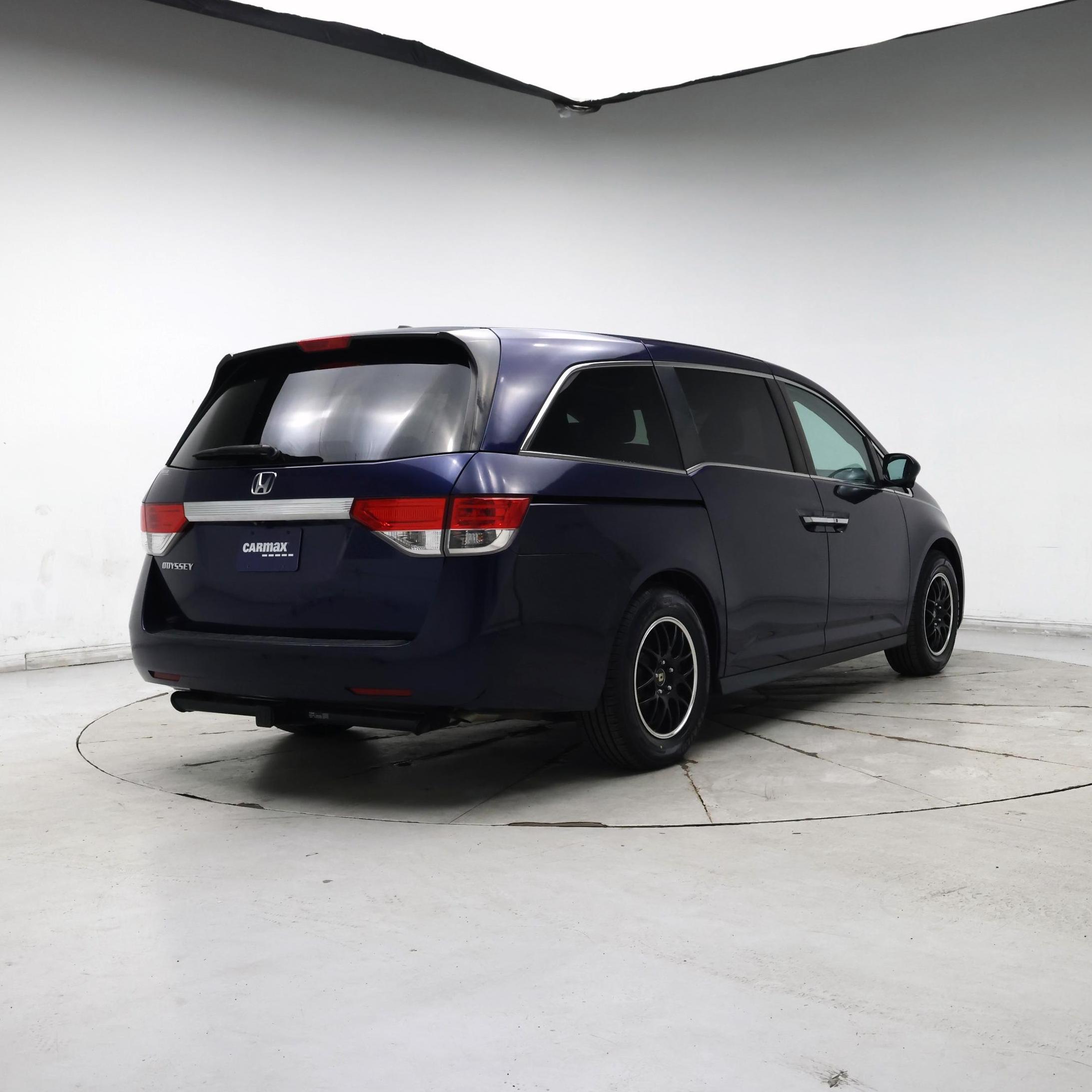 Thumbnail: 2016 Honda Odyssey - 8
