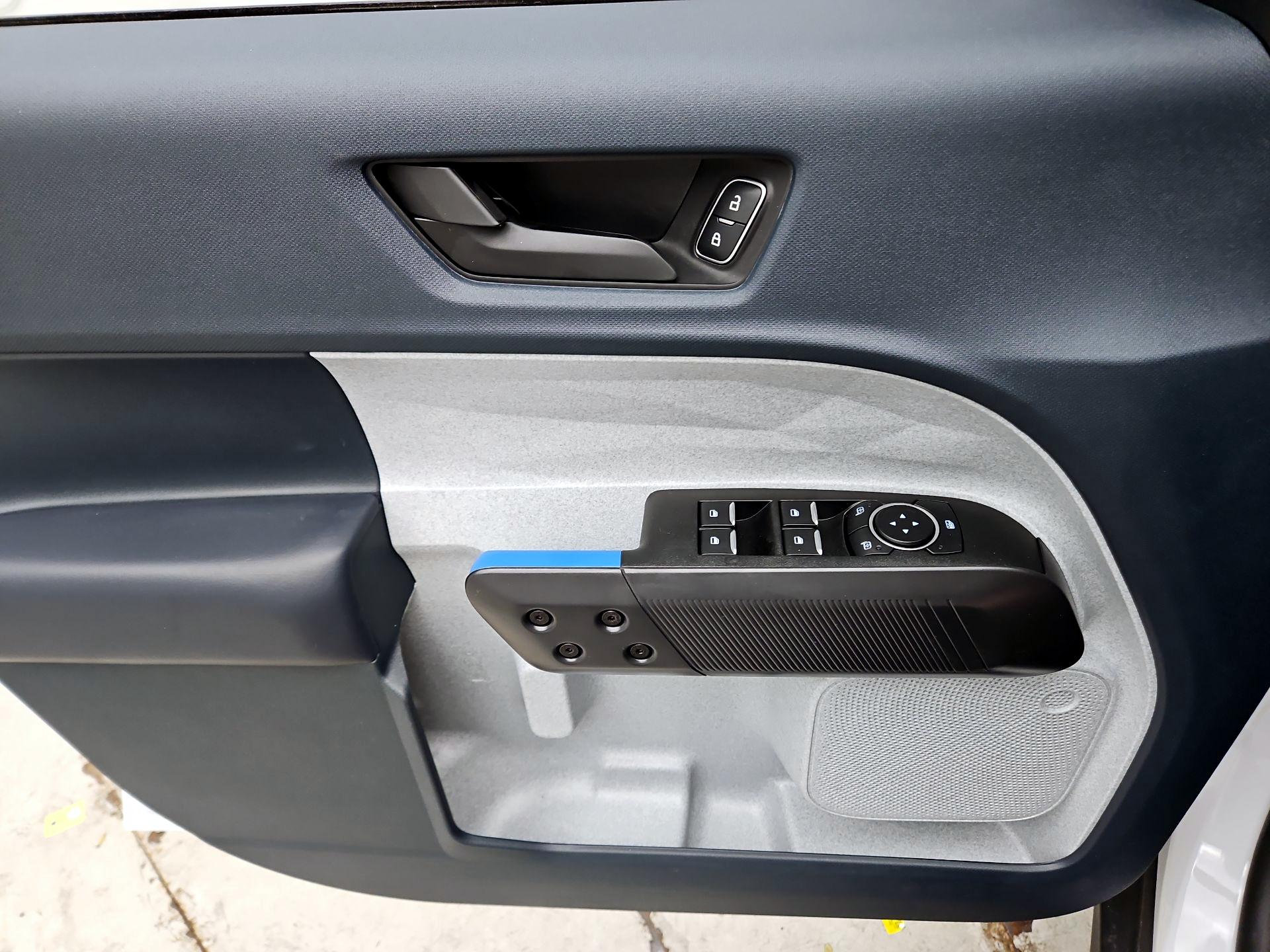 Thumbnail: 2025 Ford Maverick - 12