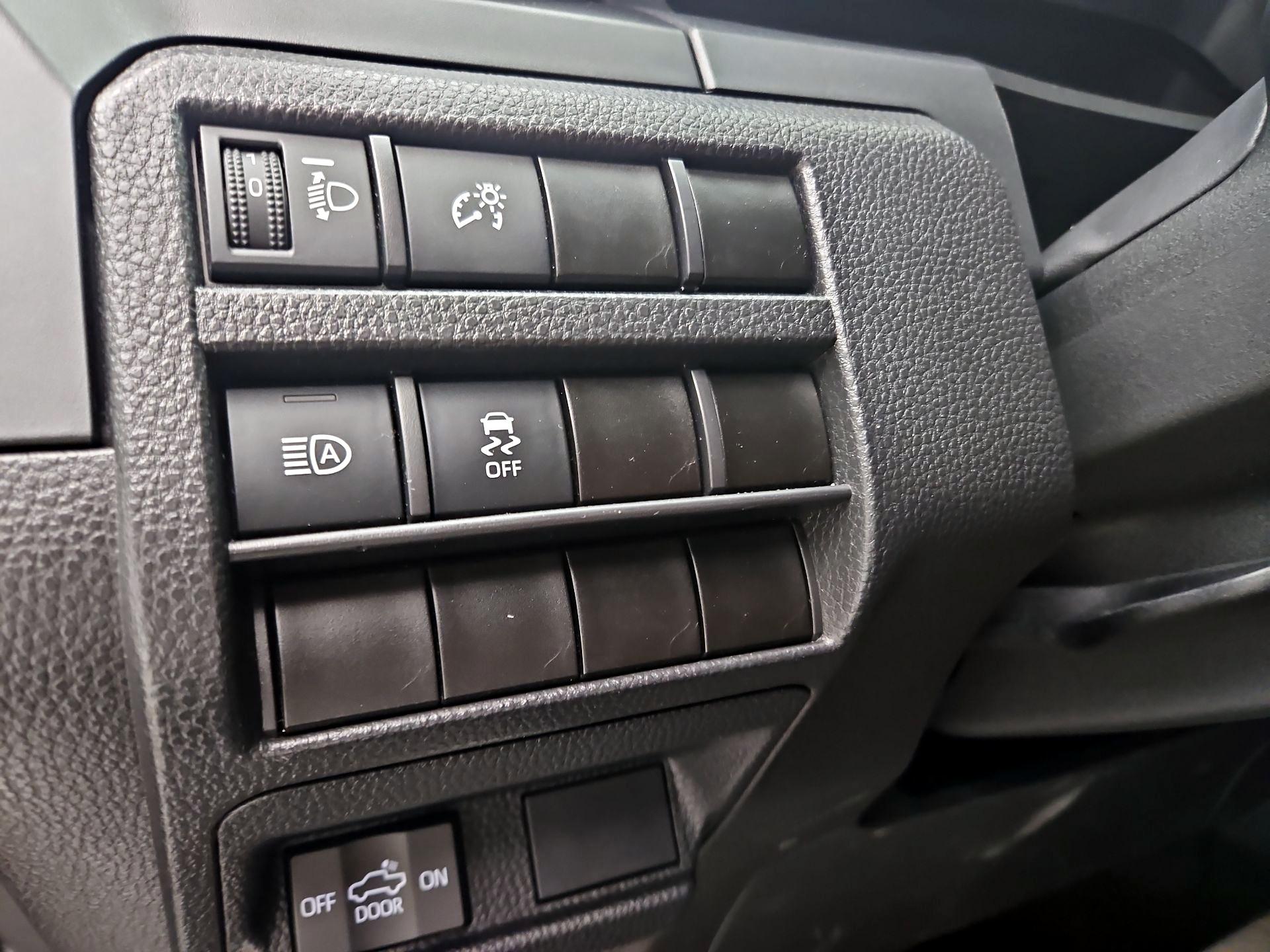 Thumbnail: 2024 Toyota Tacoma - 11