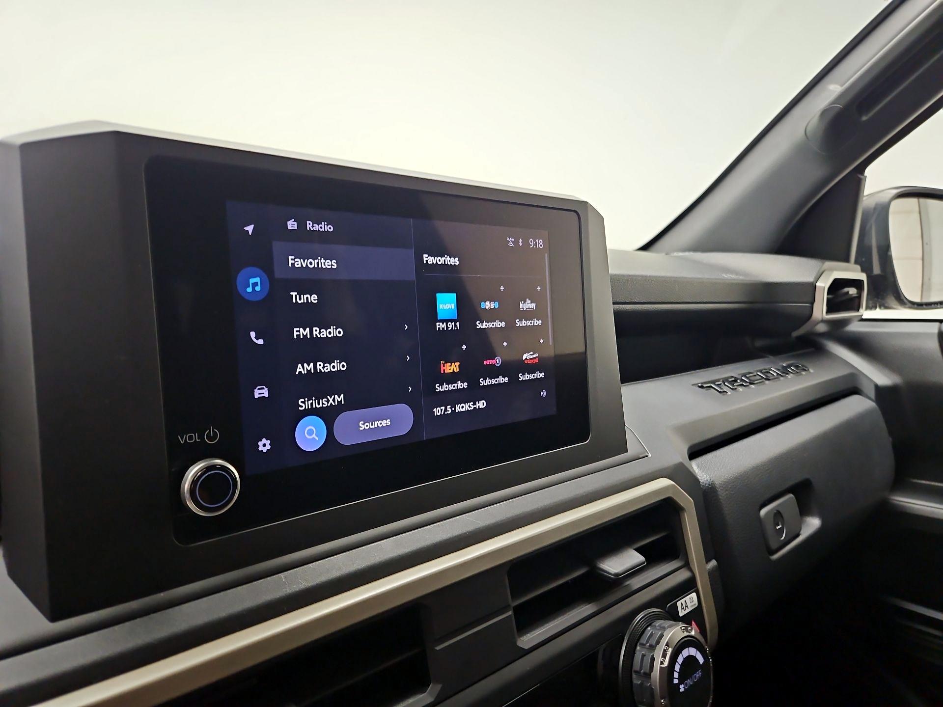 Thumbnail: 2024 Toyota Tacoma - 13