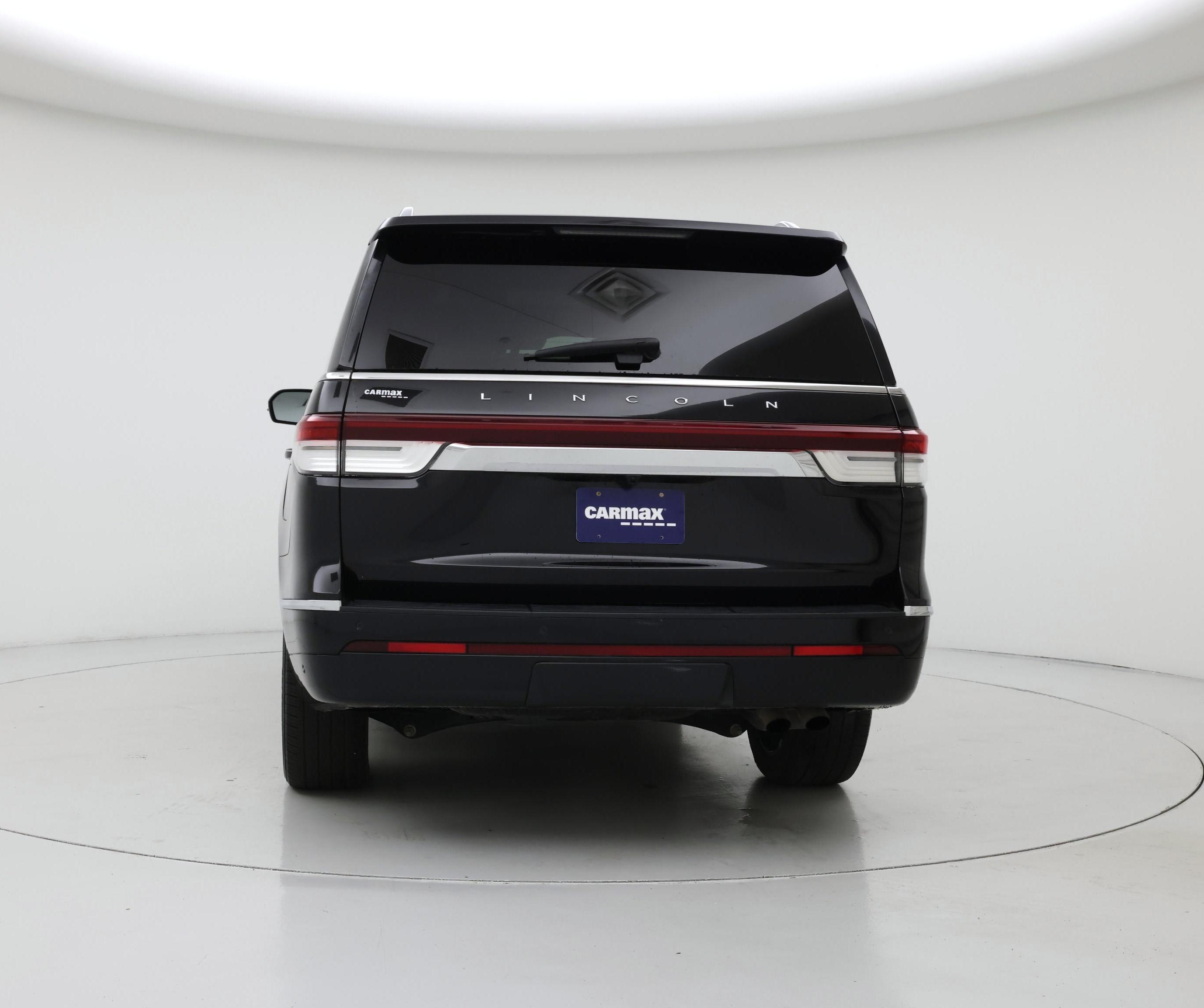 Thumbnail: 2024 Lincoln Navigator - 6