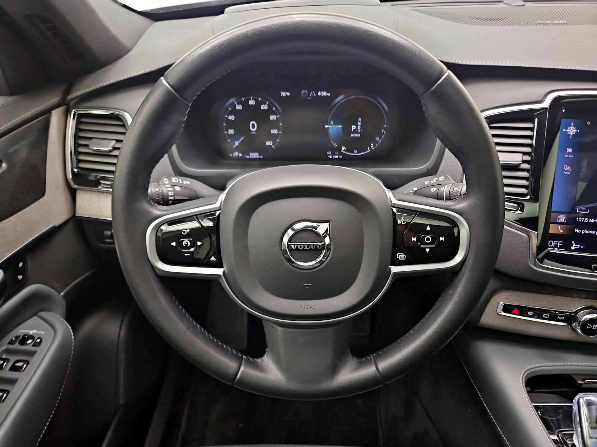 Thumbnail: 2022 Volvo XC90 - 10