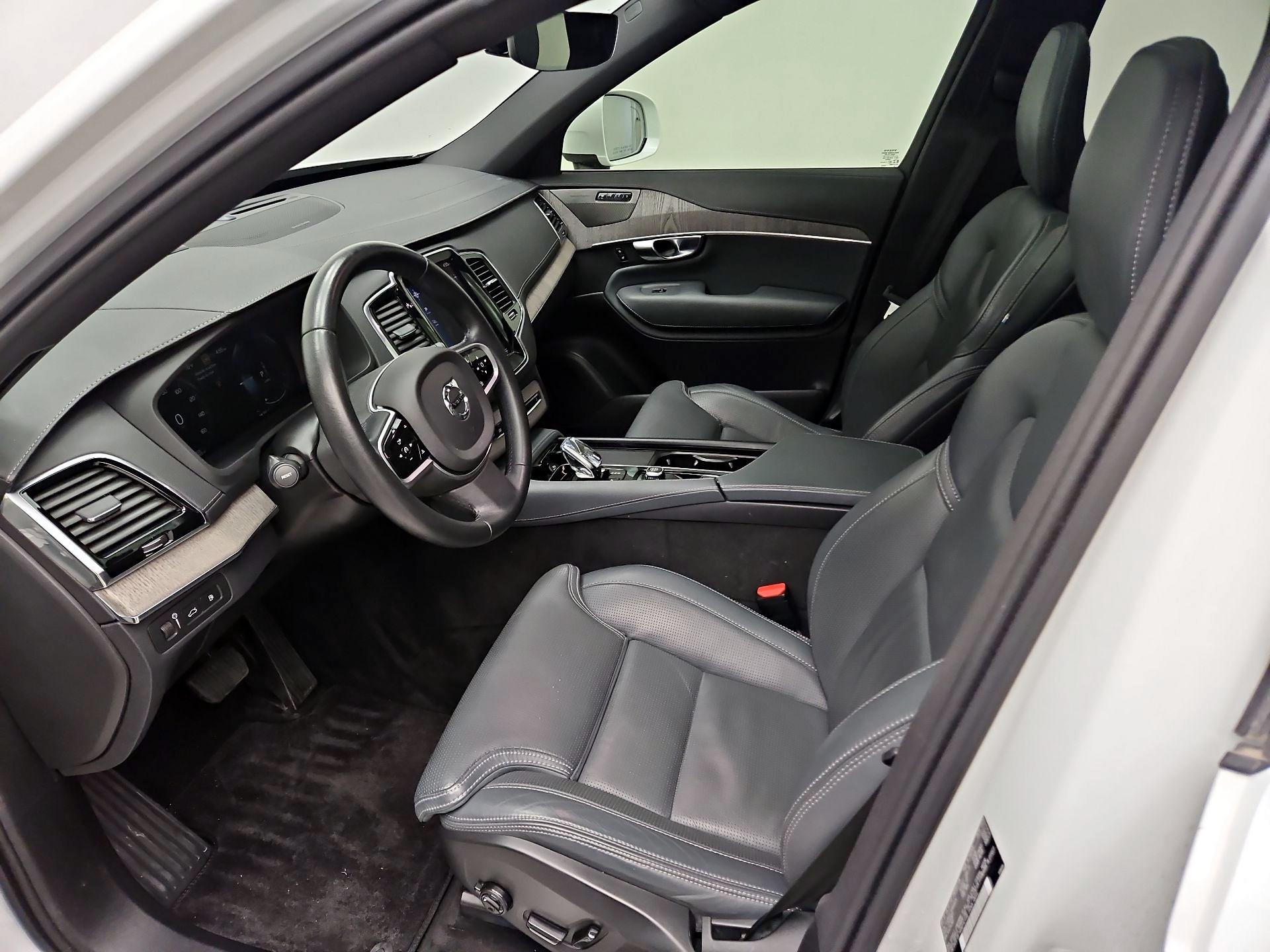 Thumbnail: 2022 Volvo XC90 - 11