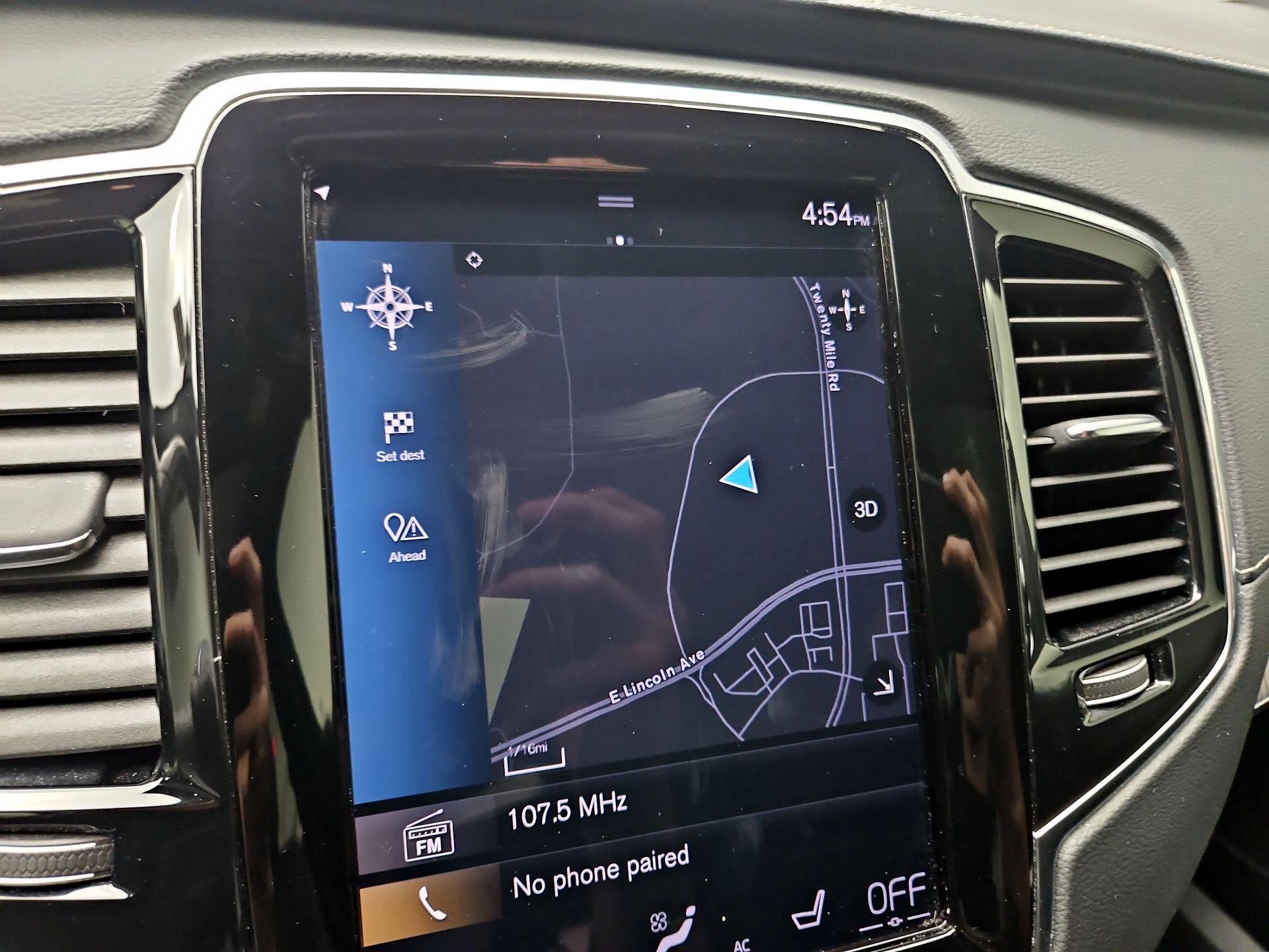 Thumbnail: 2022 Volvo XC90 - 14