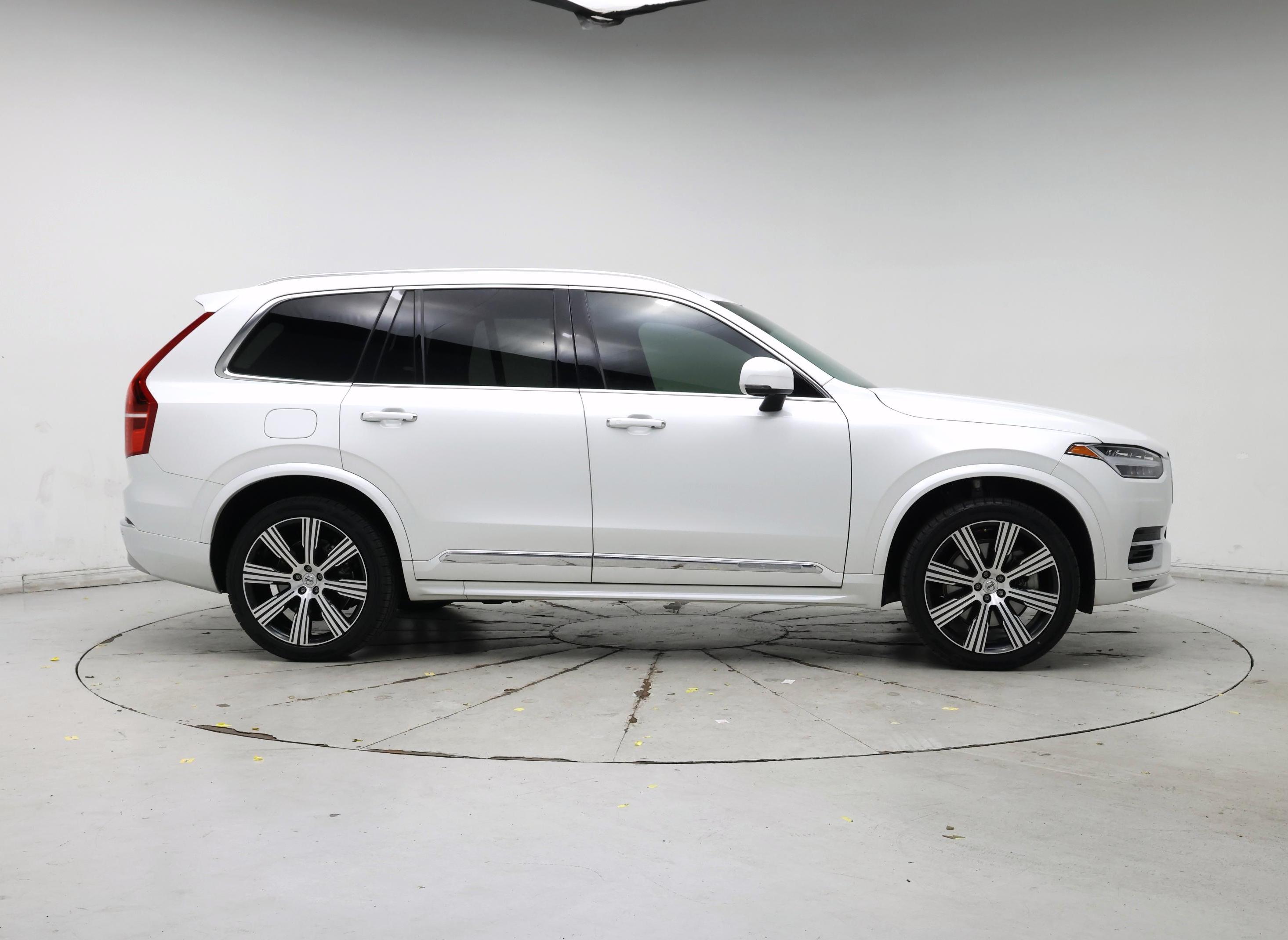 Thumbnail: 2022 Volvo XC90 - 7