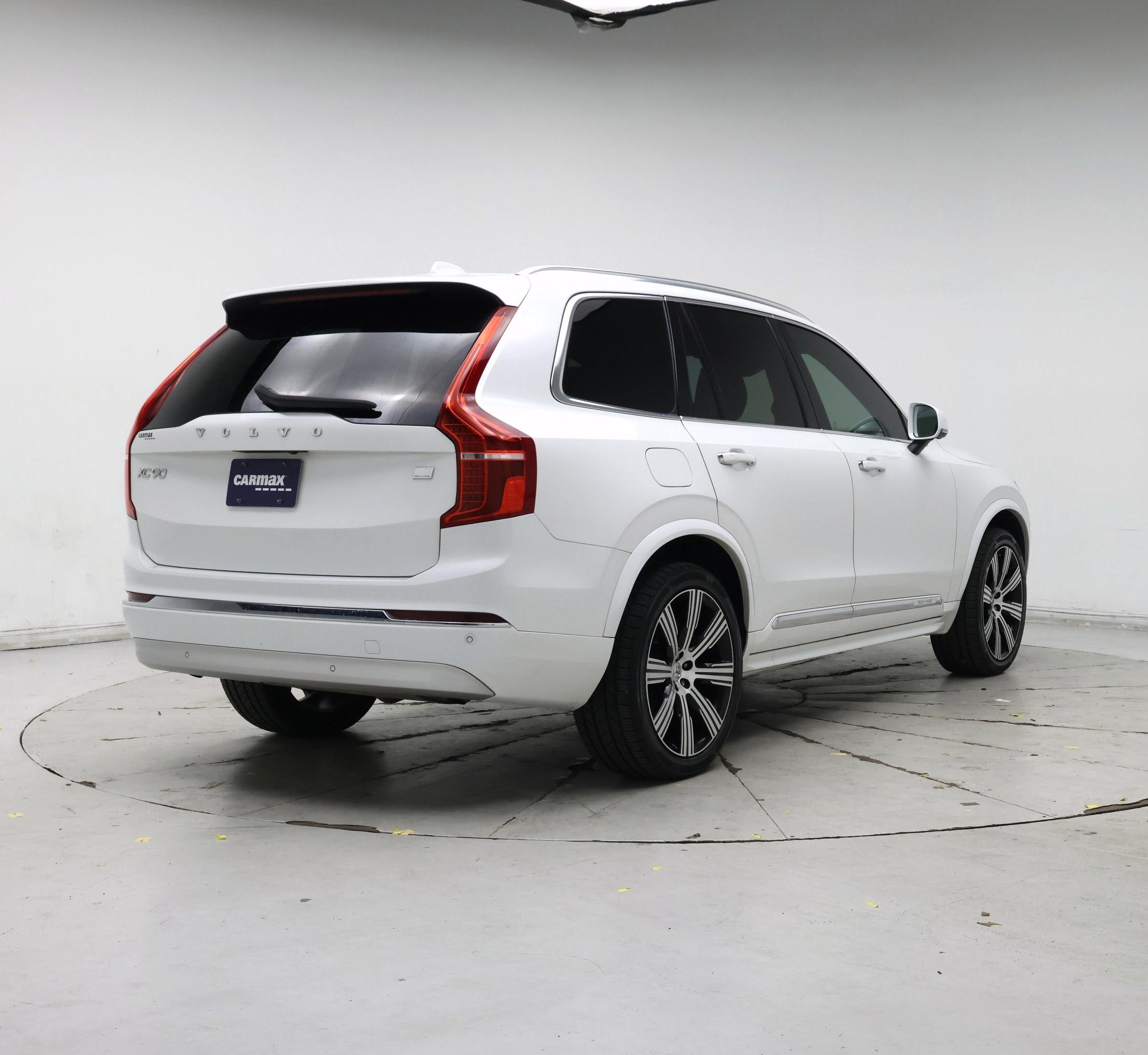 Thumbnail: 2022 Volvo XC90 - 8