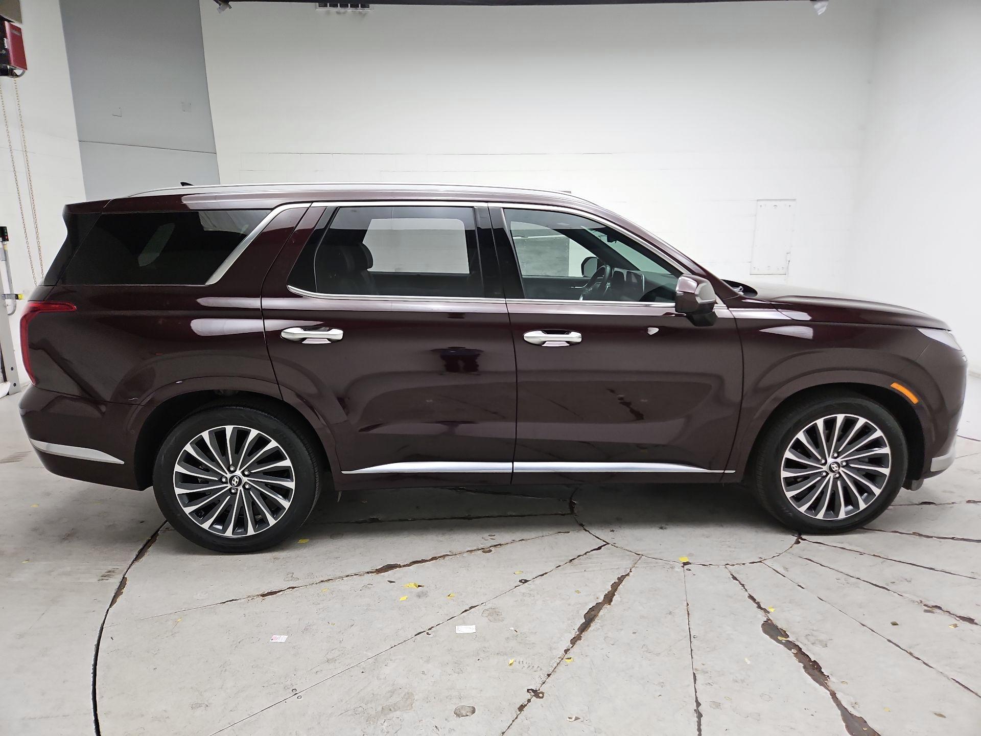 Thumbnail: 2023 Hyundai Palisade - 4
