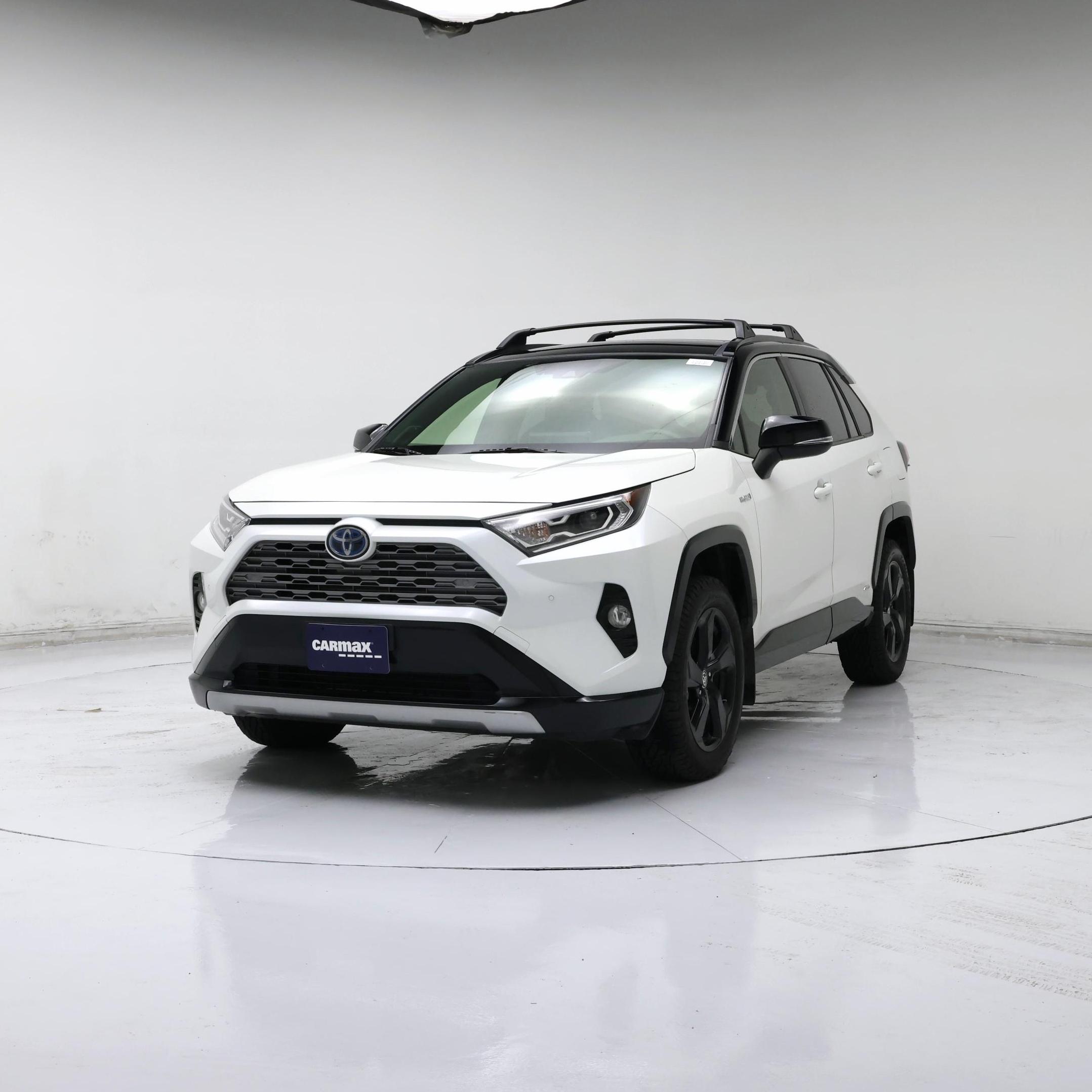 Thumbnail: 2020 Toyota RAV4 - 4