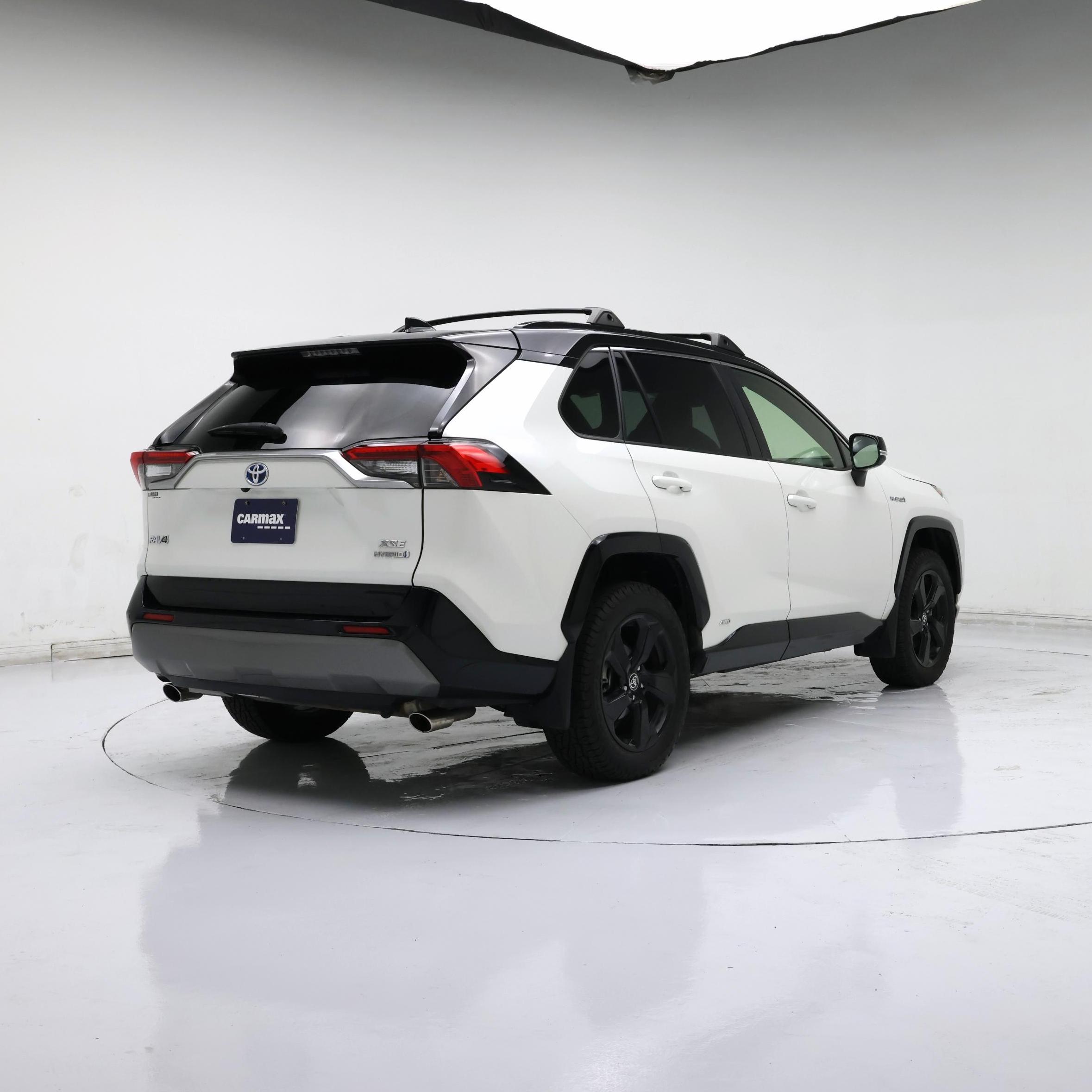 Thumbnail: 2020 Toyota RAV4 - 8