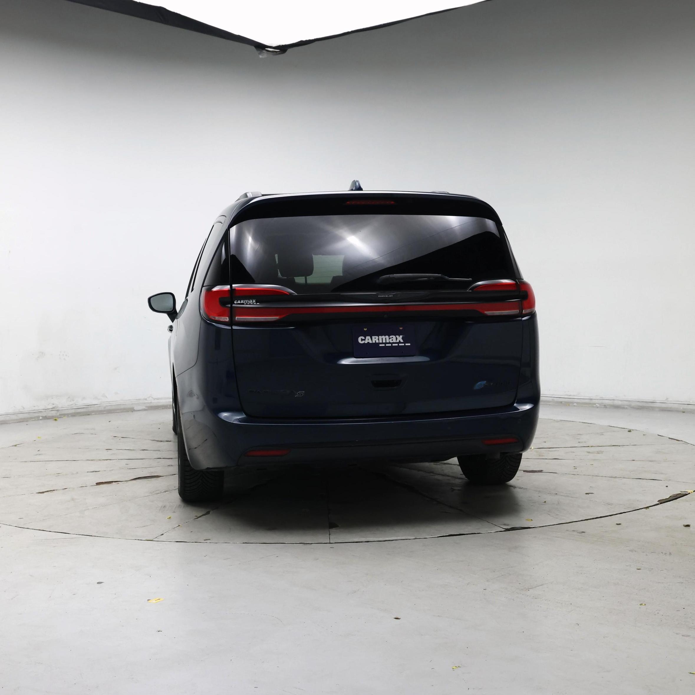Thumbnail: 2022 Chrysler Pacifica - 6