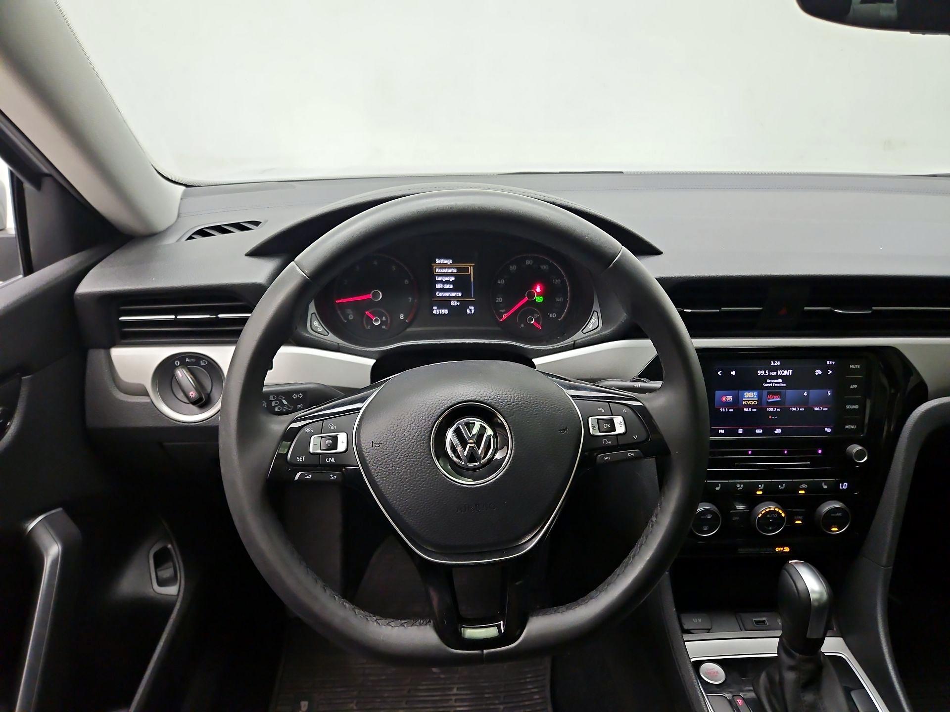 Thumbnail: 2021 Volkswagen Passat - 10