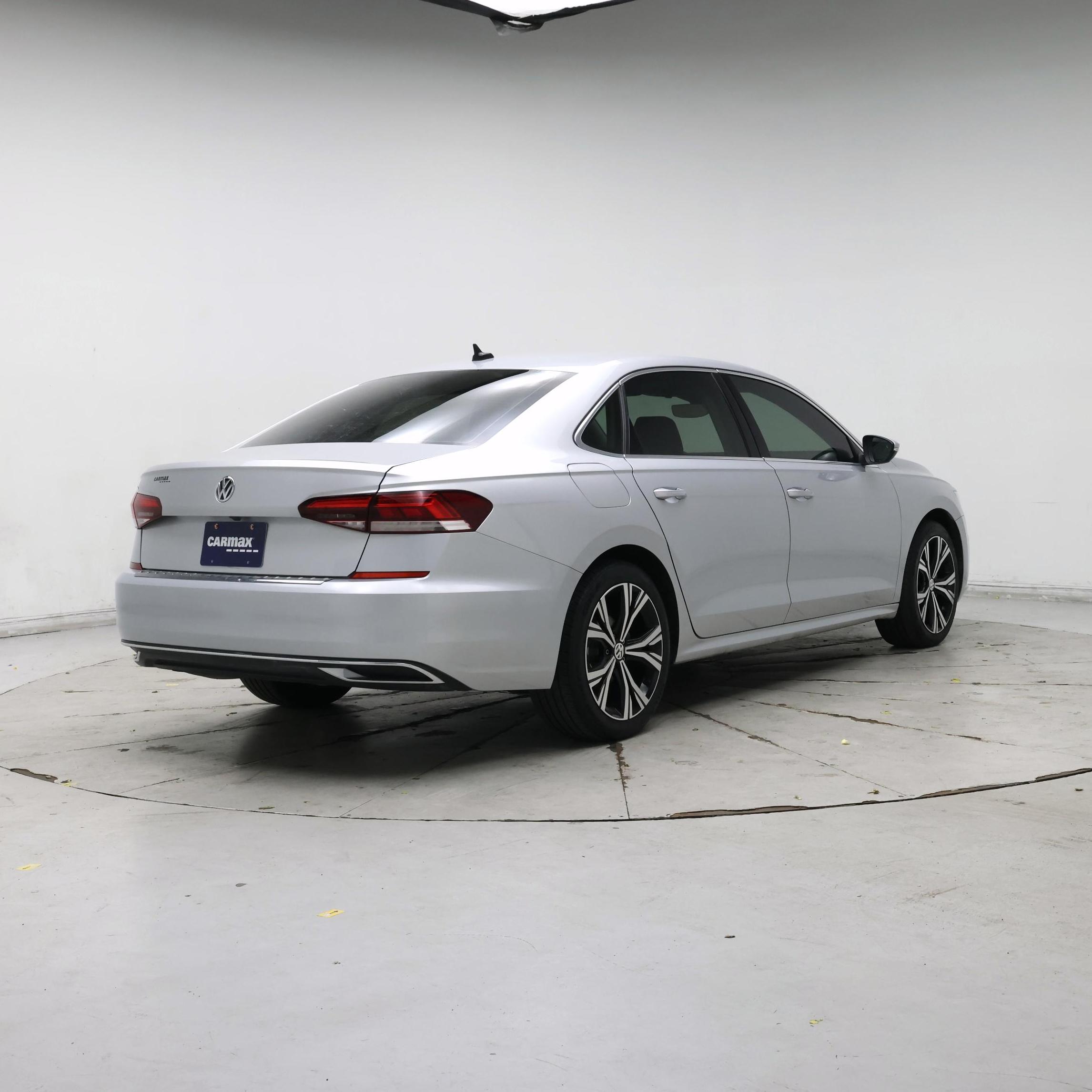 Thumbnail: 2021 Volkswagen Passat - 8