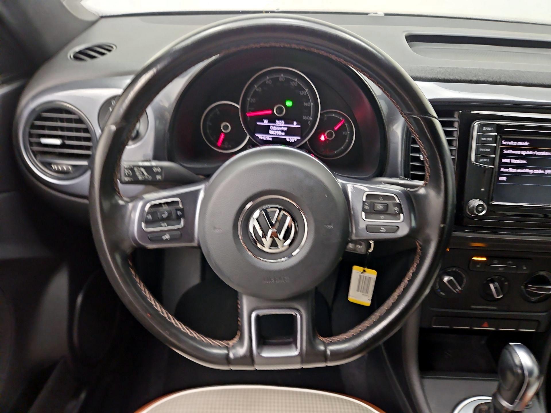 Thumbnail: 2017 Volkswagen Beetle - 10