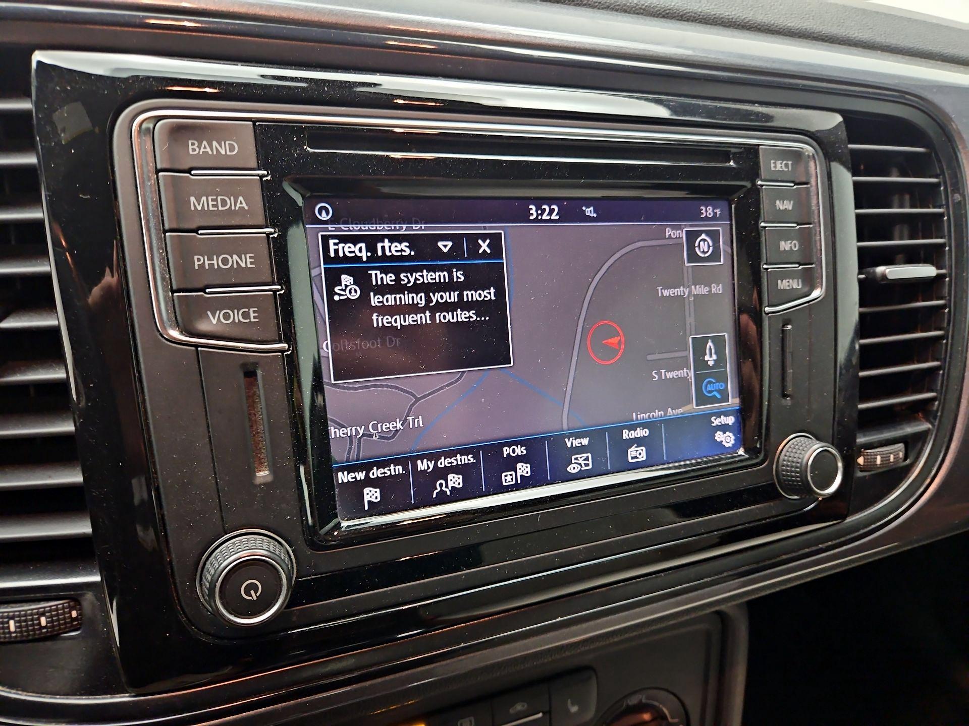 Thumbnail: 2017 Volkswagen Beetle - 14