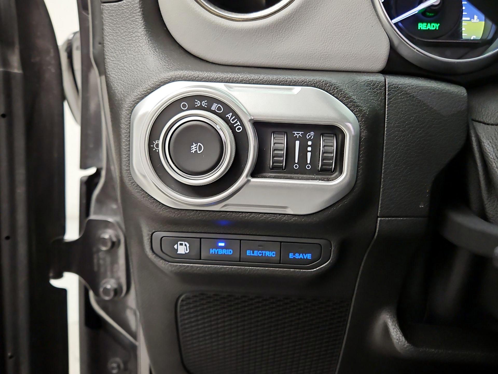 Thumbnail: 2021 Jeep Wrangler - 13