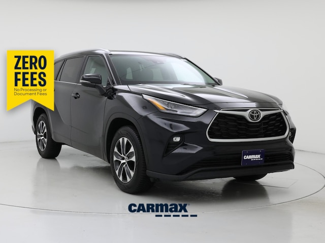Black 2024 Toyota Highlander XLE FWD SUV / Crossover Front-Wheel Drive Automatic