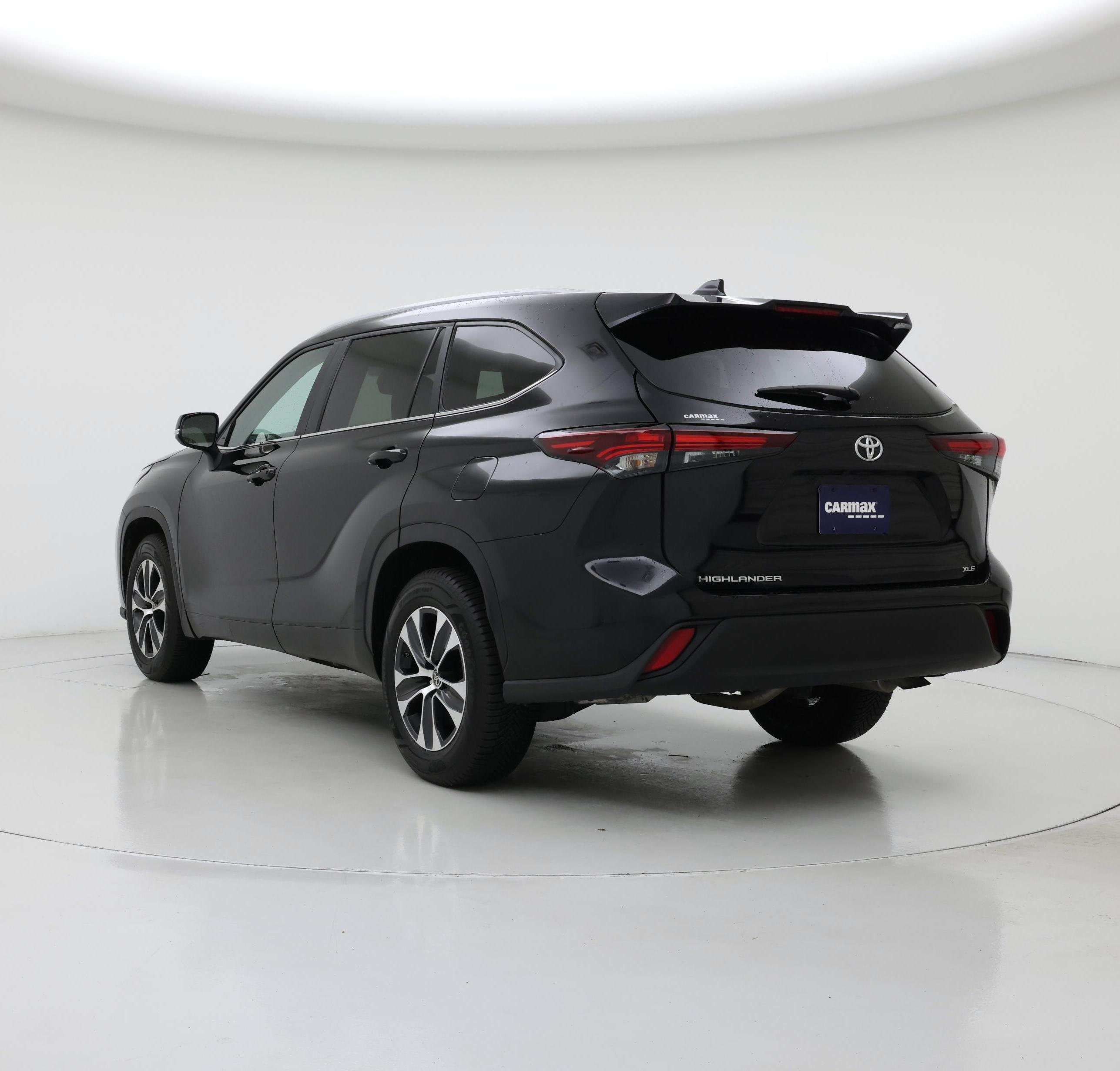 Thumbnail: 2024 Toyota Highlander - 2