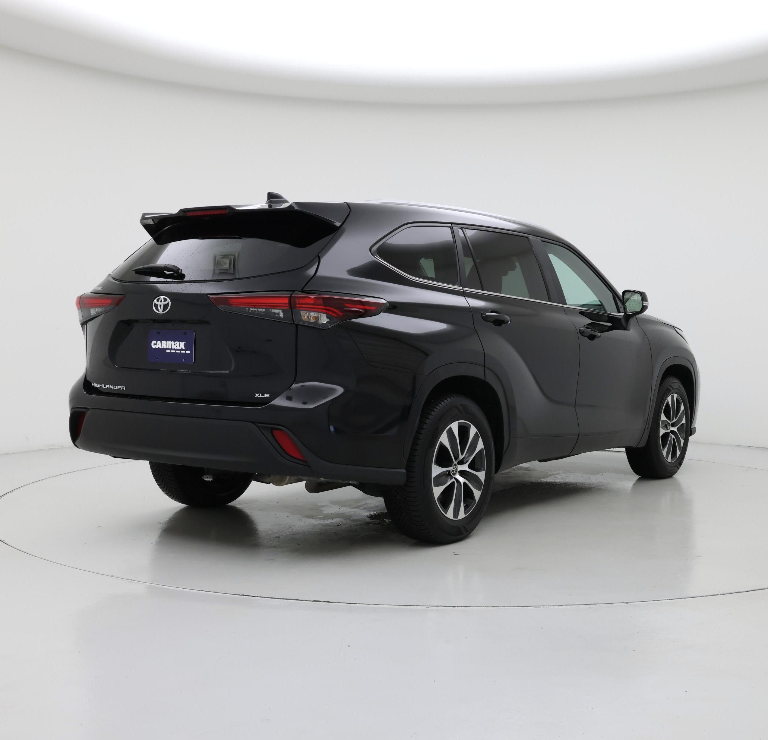 Thumbnail: 2024 Toyota Highlander - 8