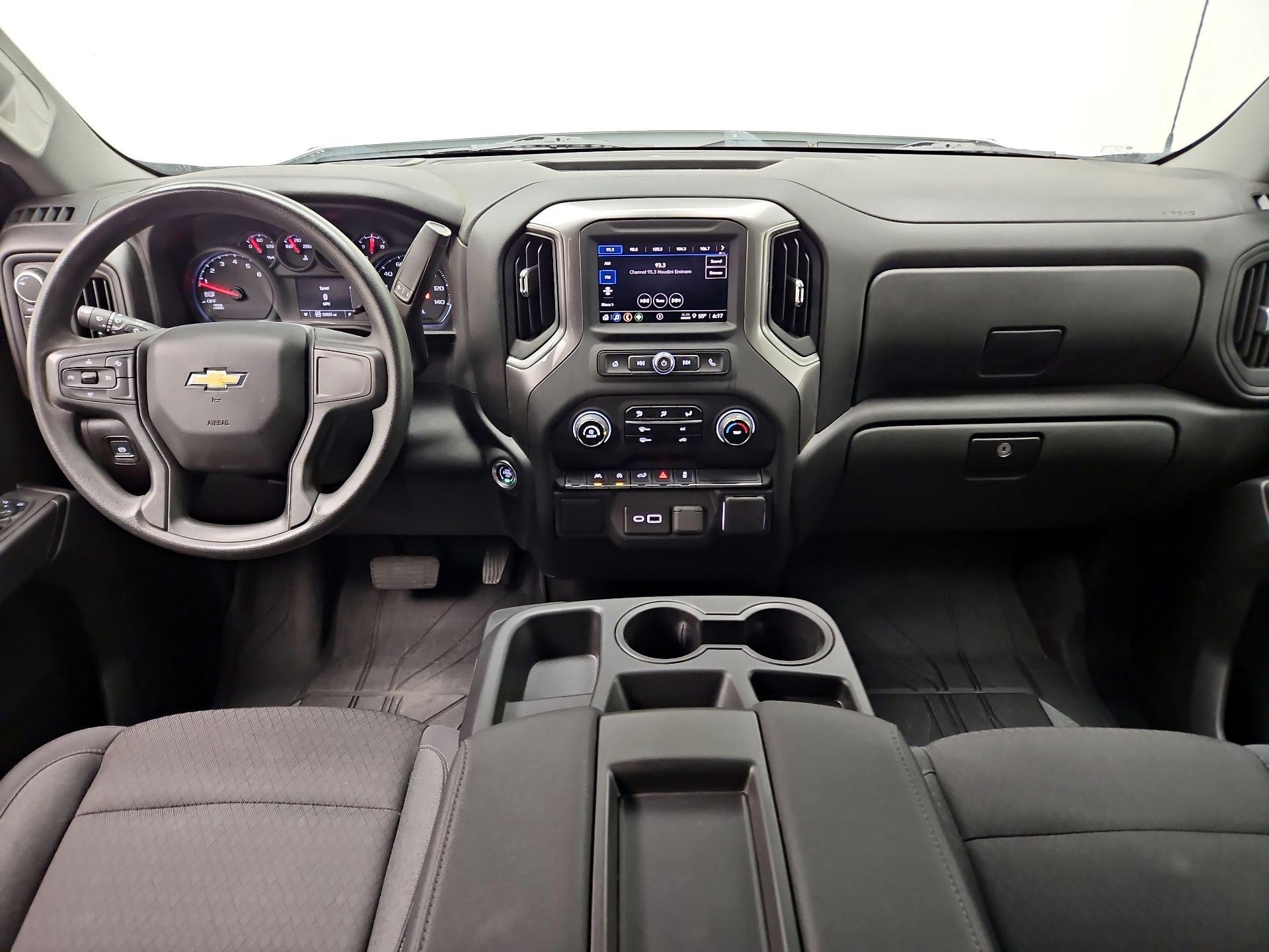 Thumbnail: 2025 Chevrolet Silverado 1500 - 9