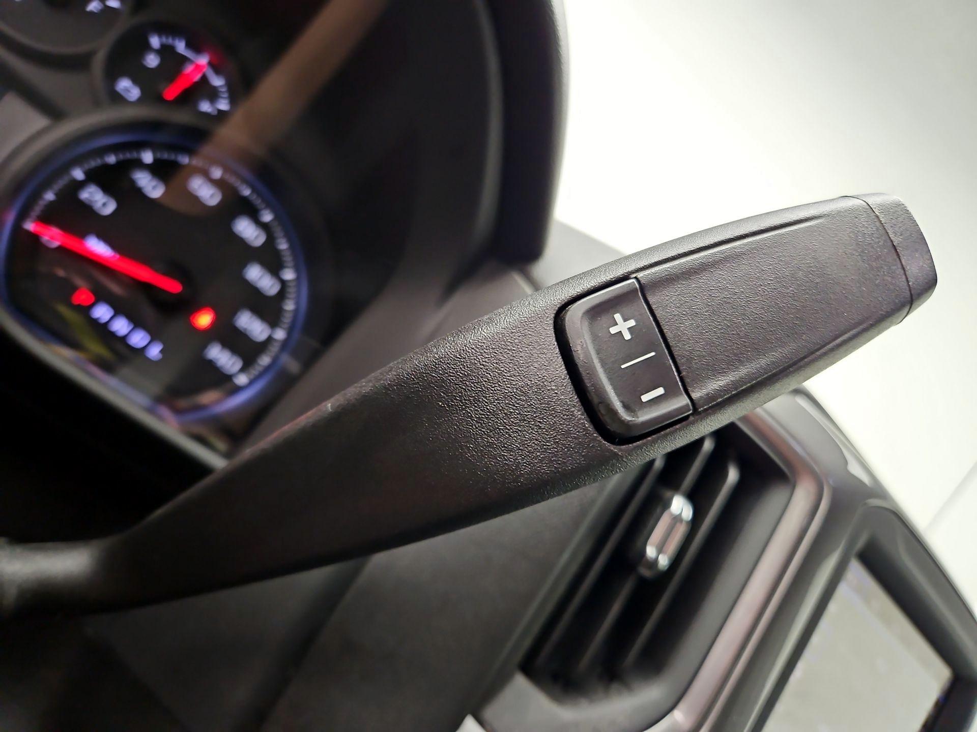 Thumbnail: 2025 Chevrolet Silverado 1500 - 17
