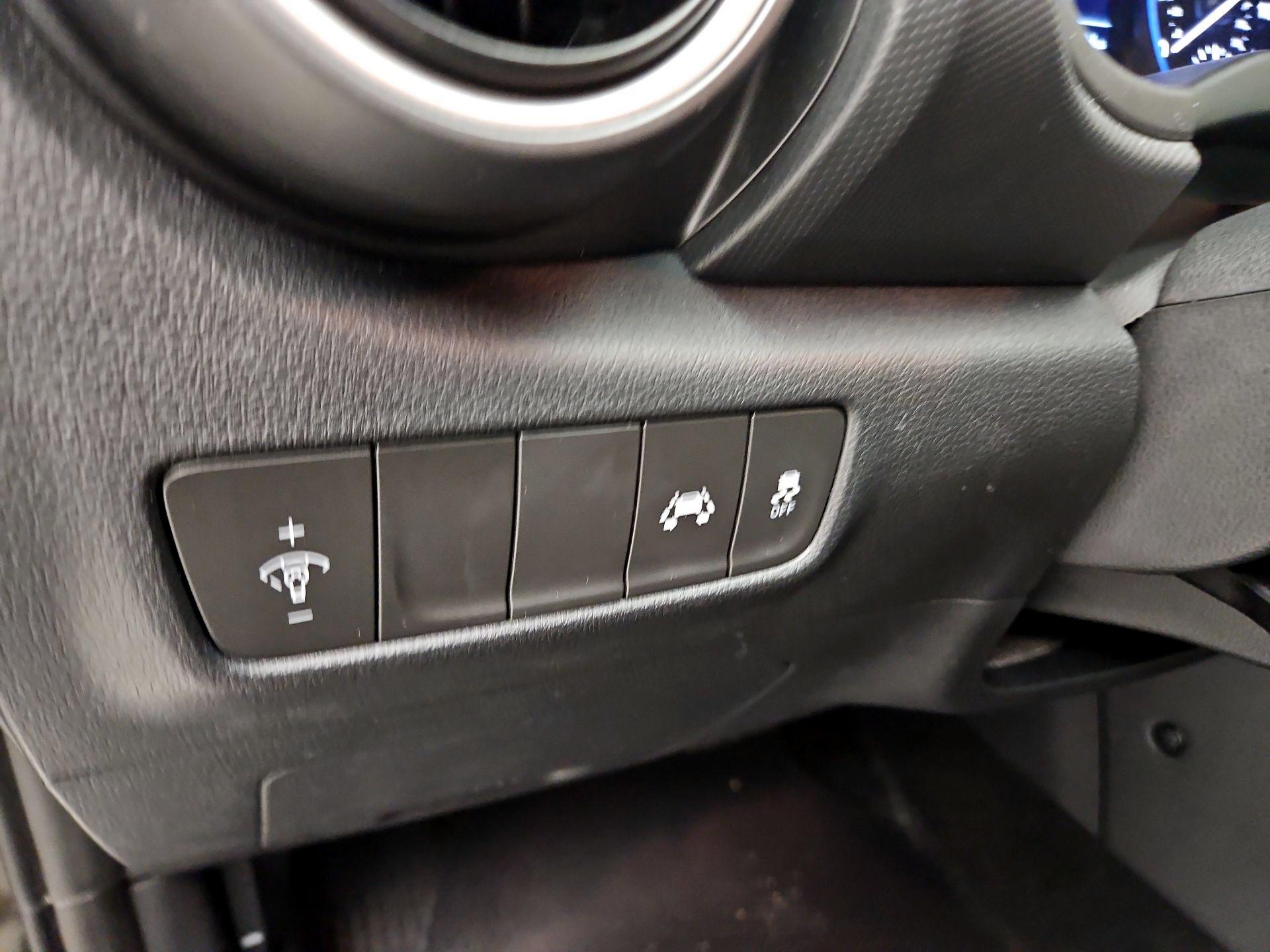 Thumbnail: 2019 Hyundai Kona - 13