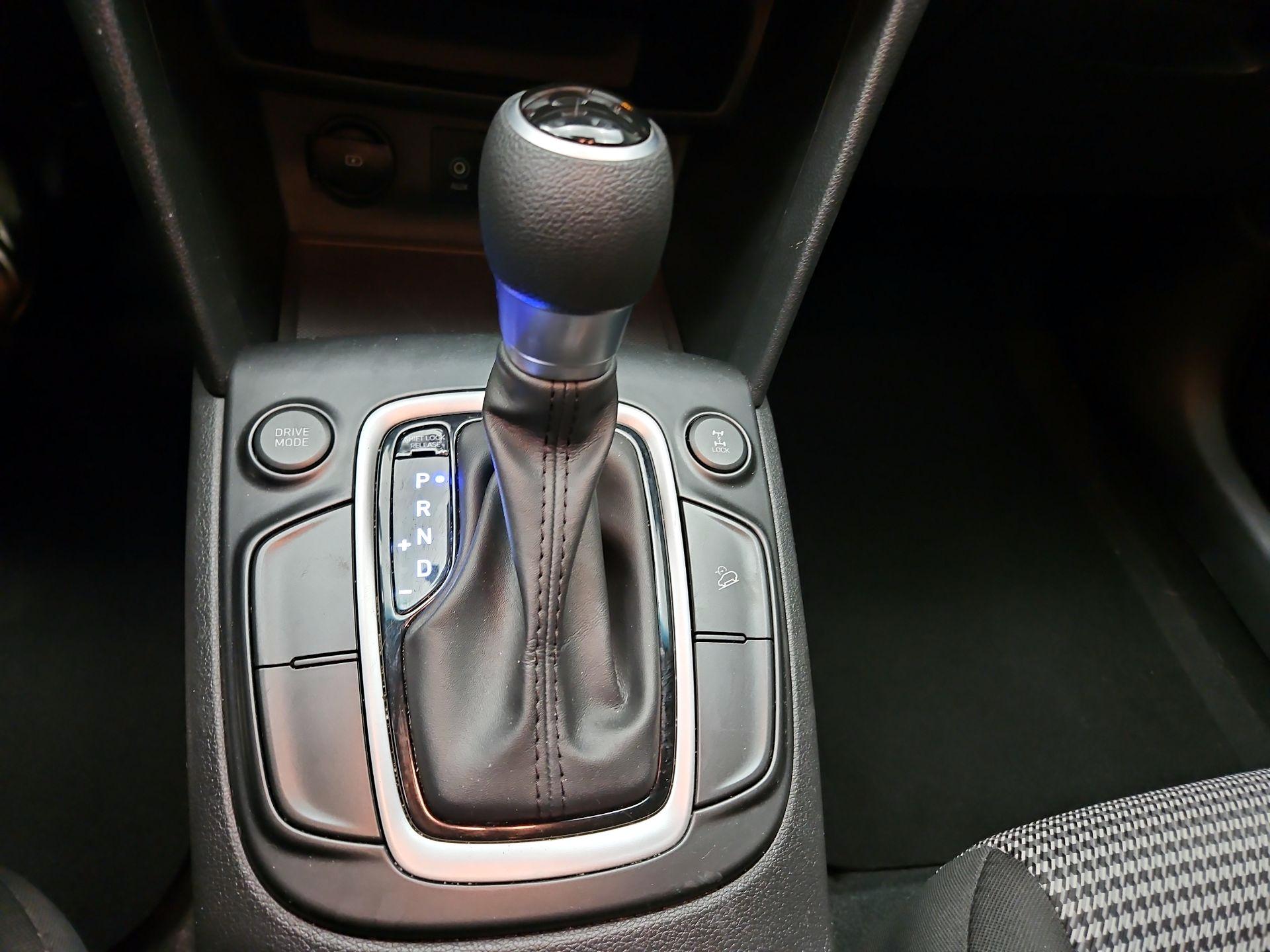 Thumbnail: 2019 Hyundai Kona - 17