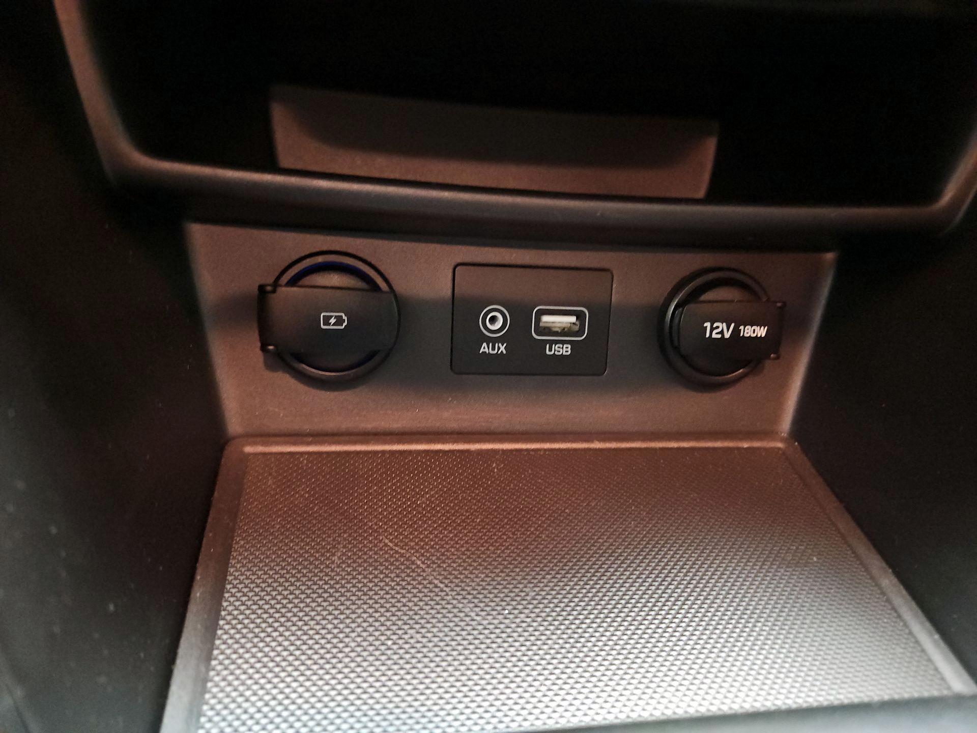 Thumbnail: 2019 Hyundai Kona - 18