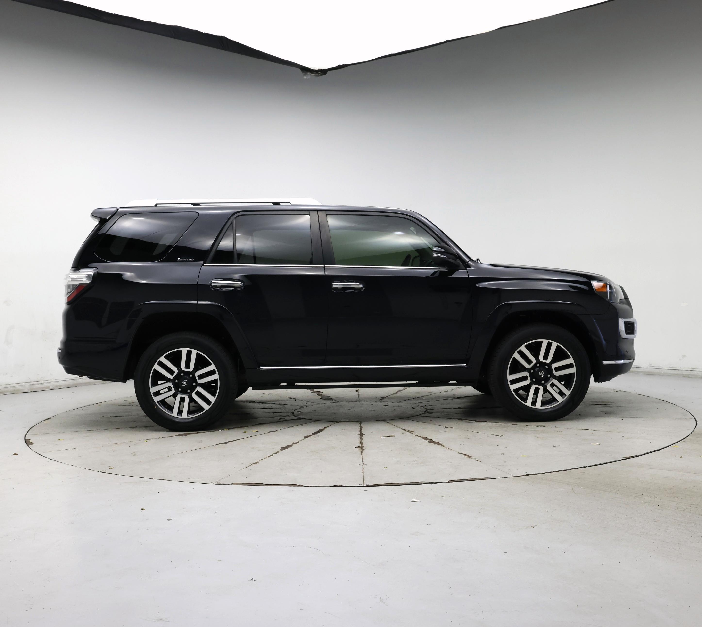 Thumbnail: 2020 Toyota 4Runner - 7