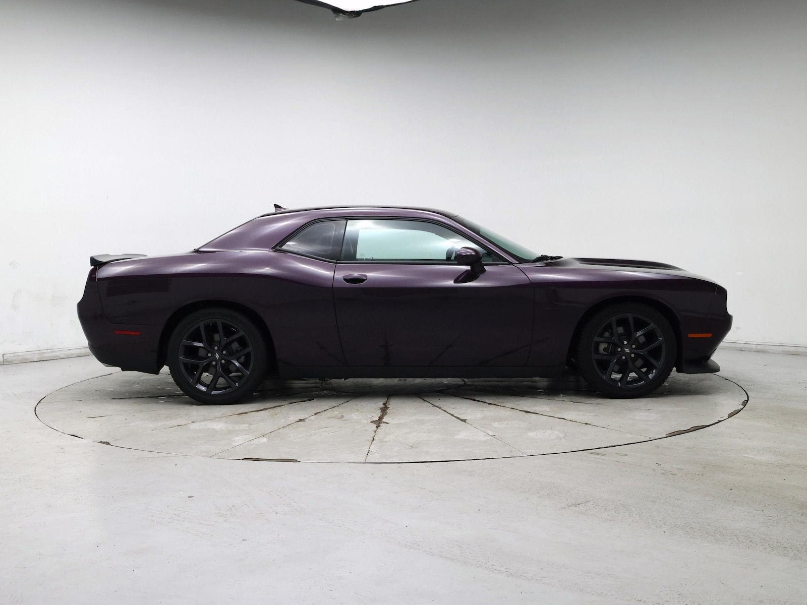 2022 Dodge Challenger R/T - Photo 8