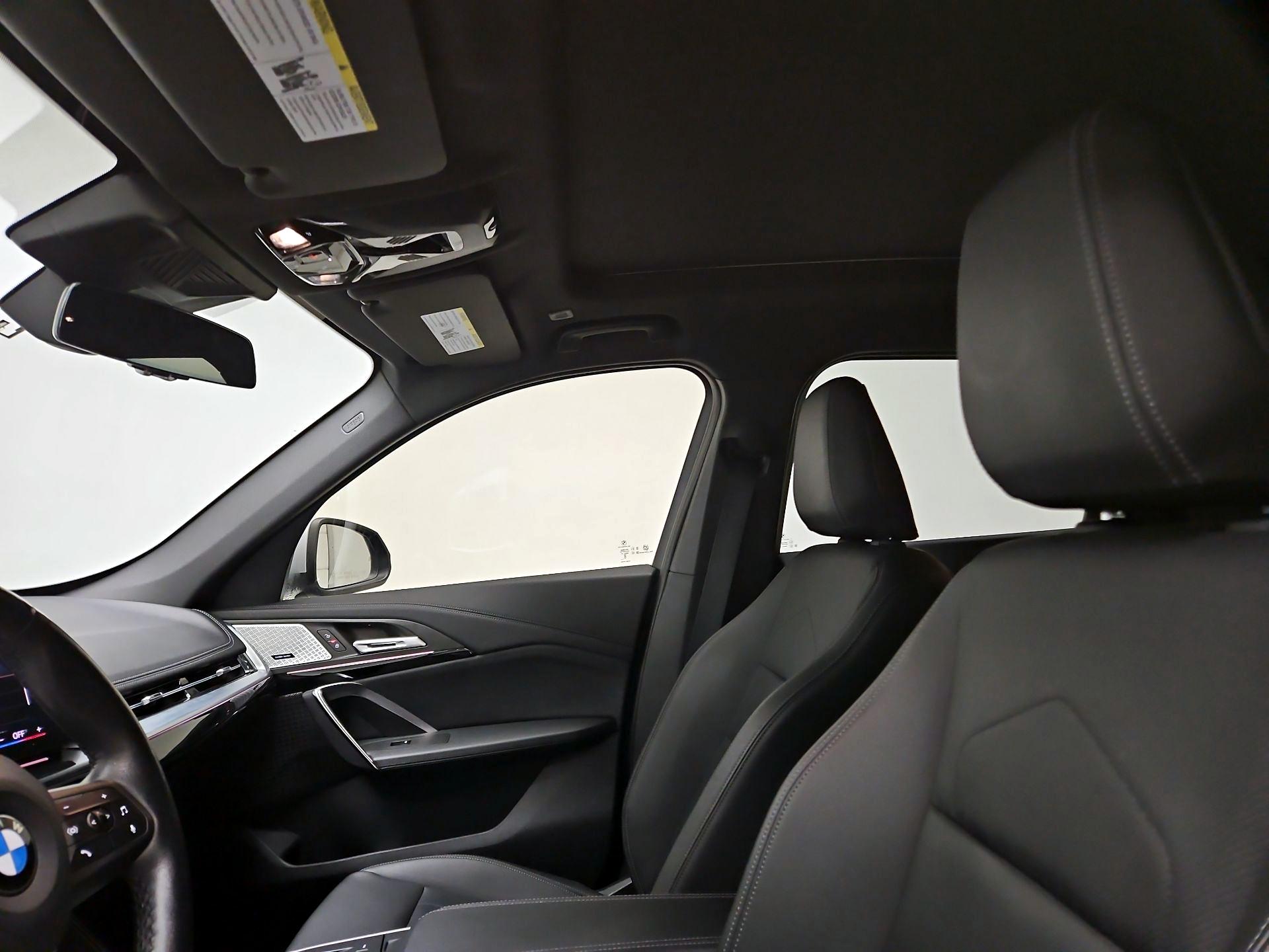 Thumbnail: 2023 BMW X1 - 19