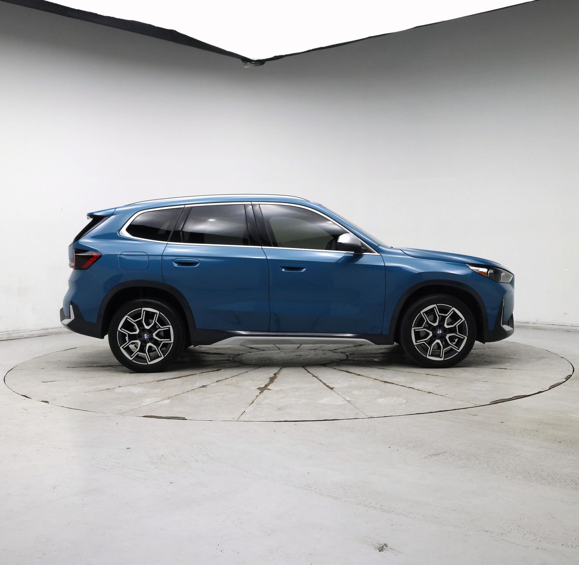 Thumbnail: 2023 BMW X1 - 7
