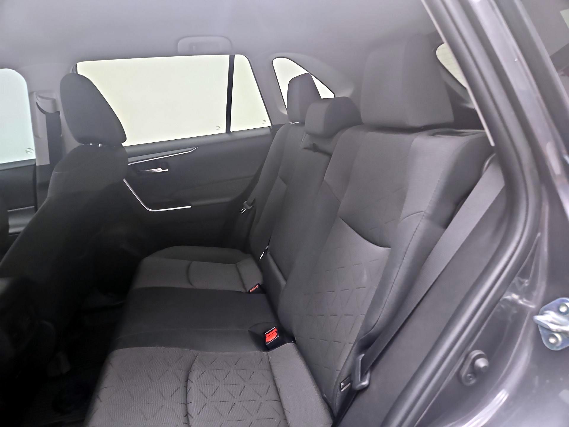 Thumbnail: 2024 Toyota RAV4 - 20