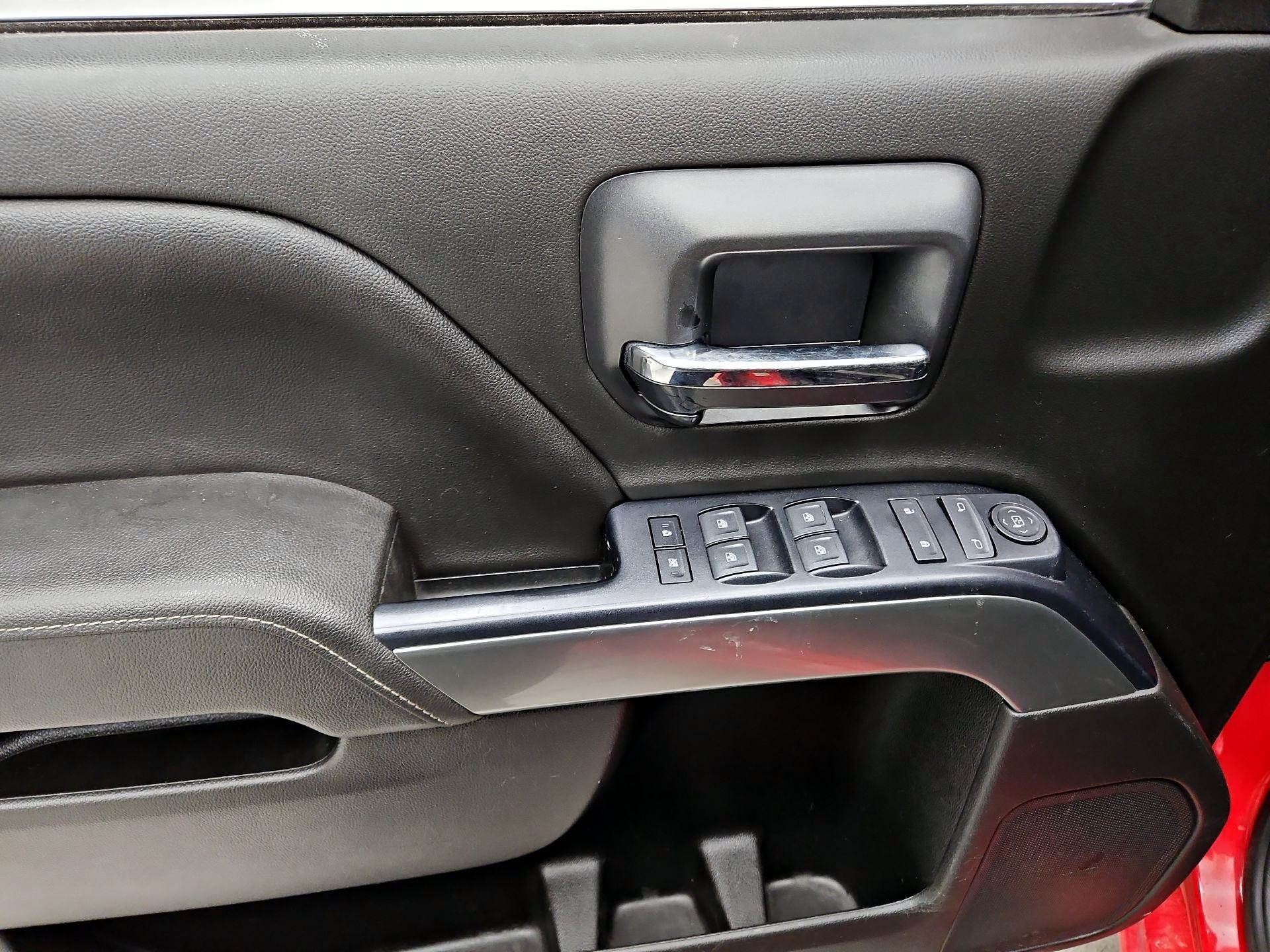 Thumbnail: 2019 Chevrolet Silverado 1500 - 12