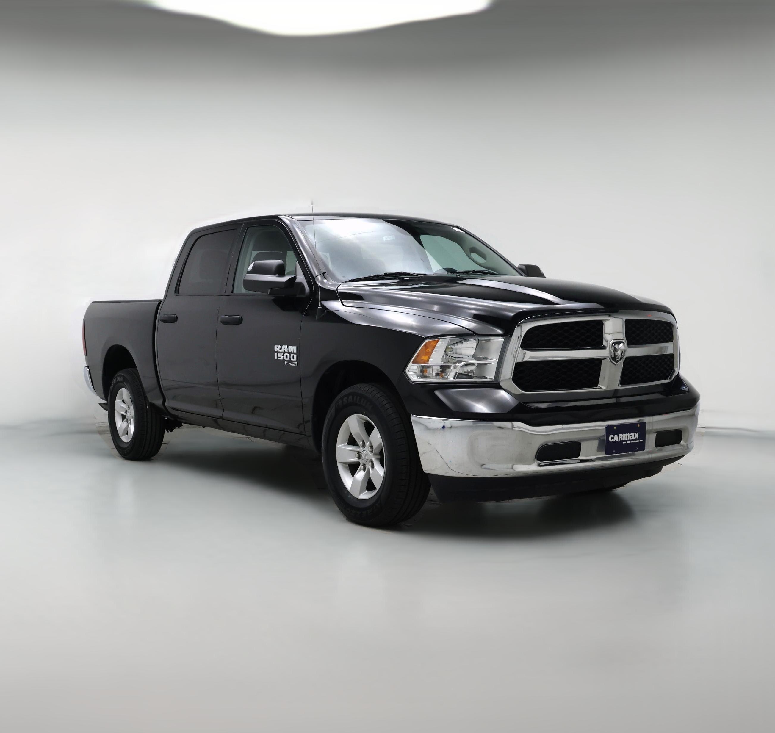 Thumbnail: 2023 RAM 1500 Classic - 1