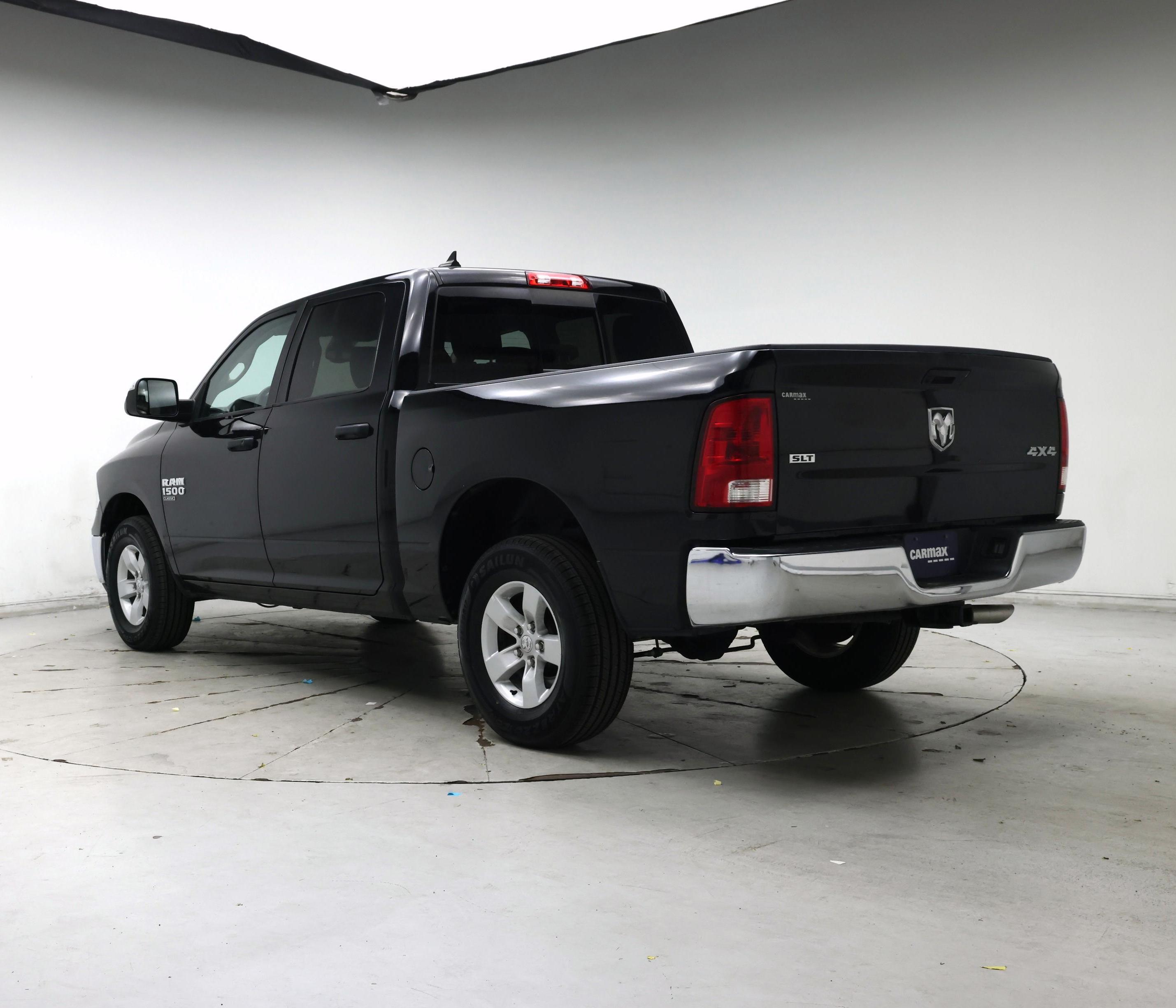 Thumbnail: 2023 RAM 1500 Classic - 2