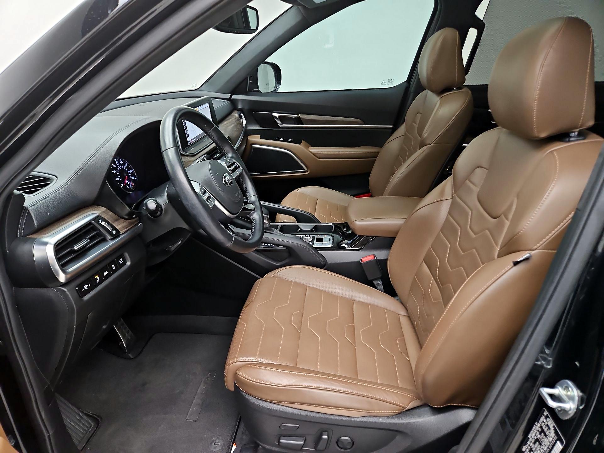 Thumbnail: 2020 Kia Telluride - 11